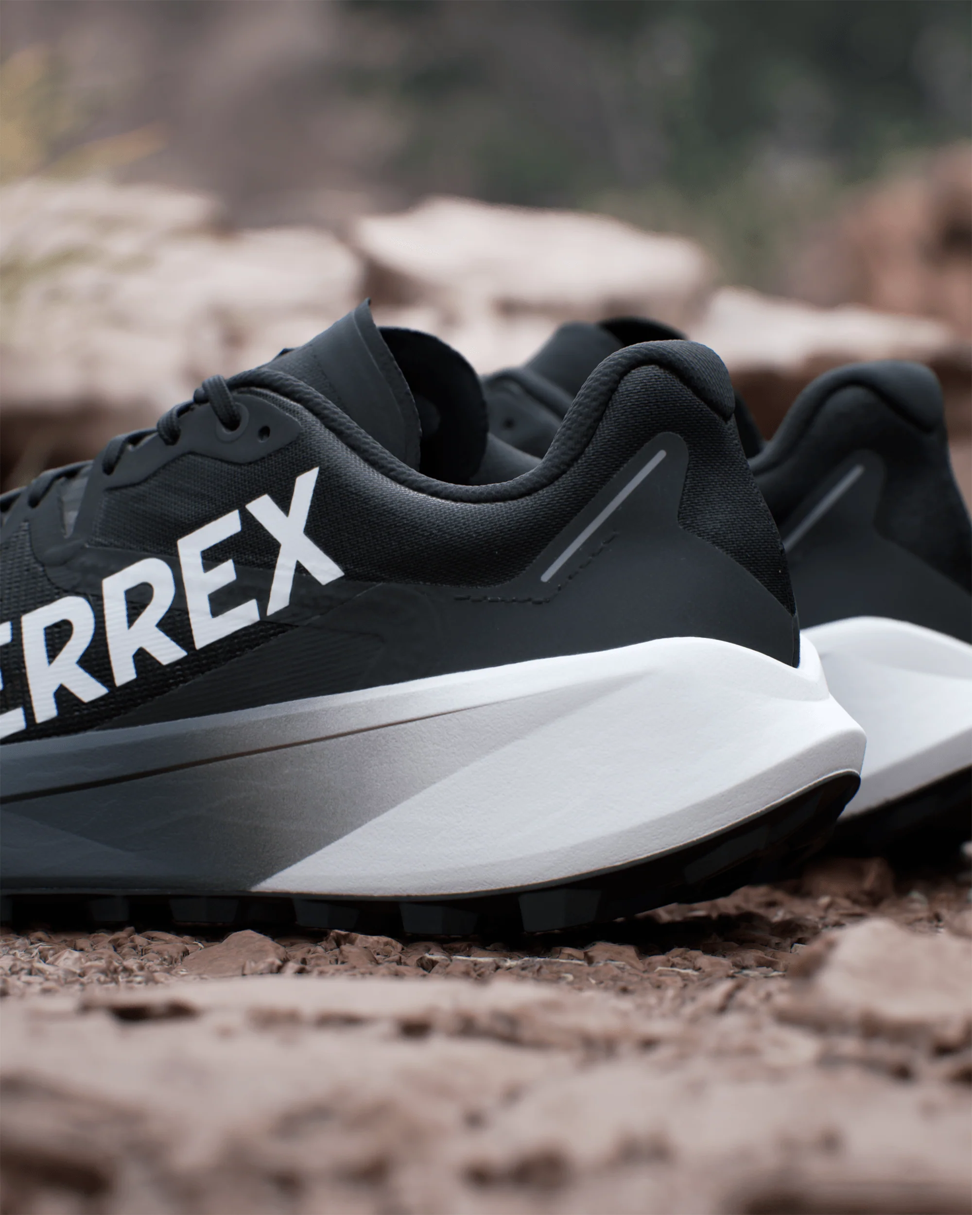 Men's Adidas Terrex Agravic 3 Shoes - Black/Grey - Image 5