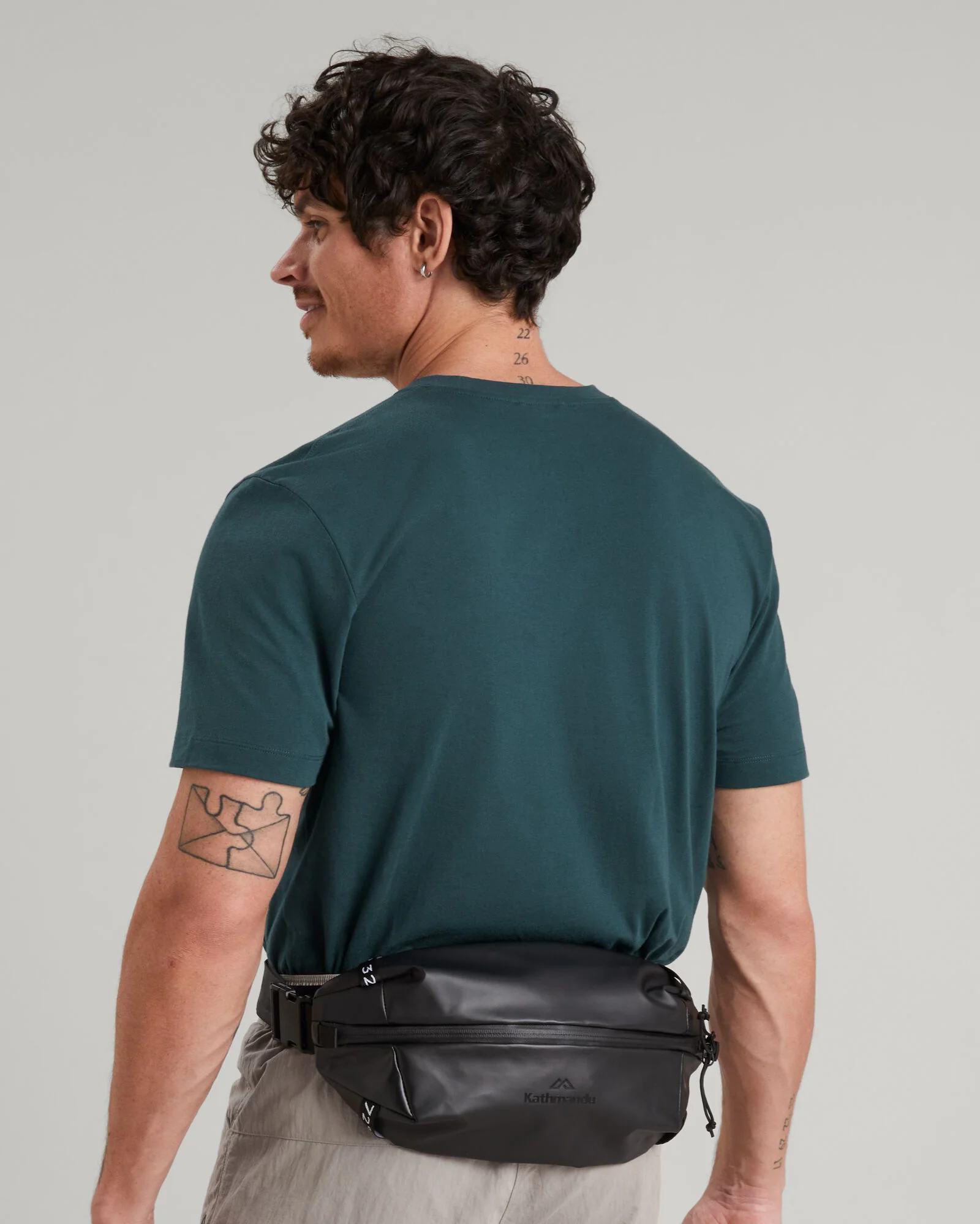 Amphi Cross Body Bag - Black Stingray - Image 5