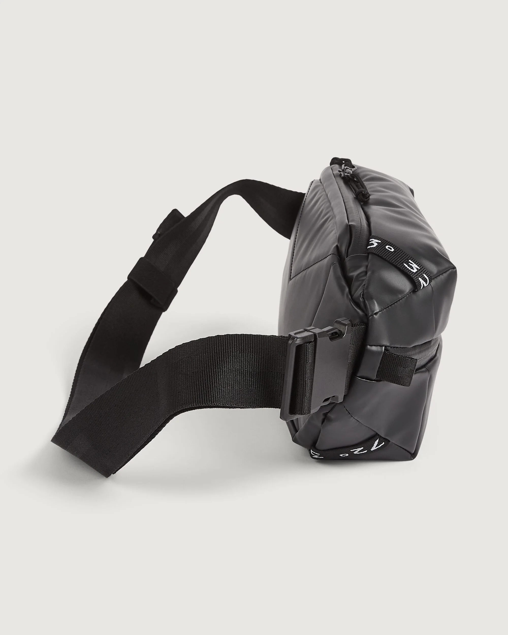 Amphi Cross Body Bag - Black Stingray - Image 9