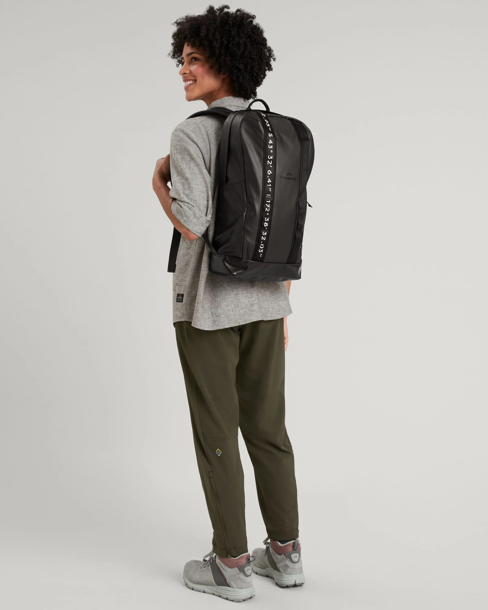 Amphi Backpack - 16L - Black Stingray - Image 3