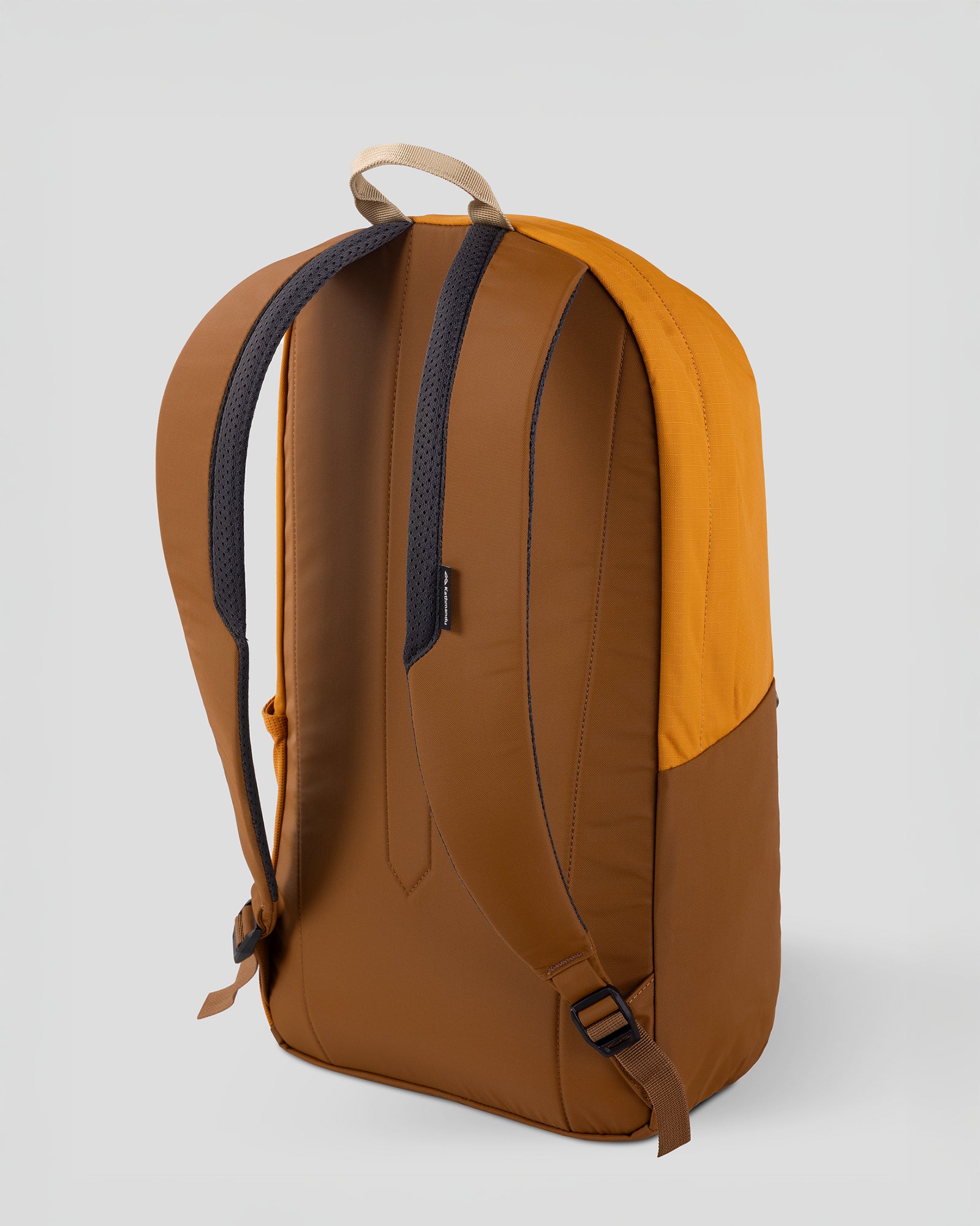 Axon Everyday Backpack - 18L - Golden Oak/Bark - Image 3