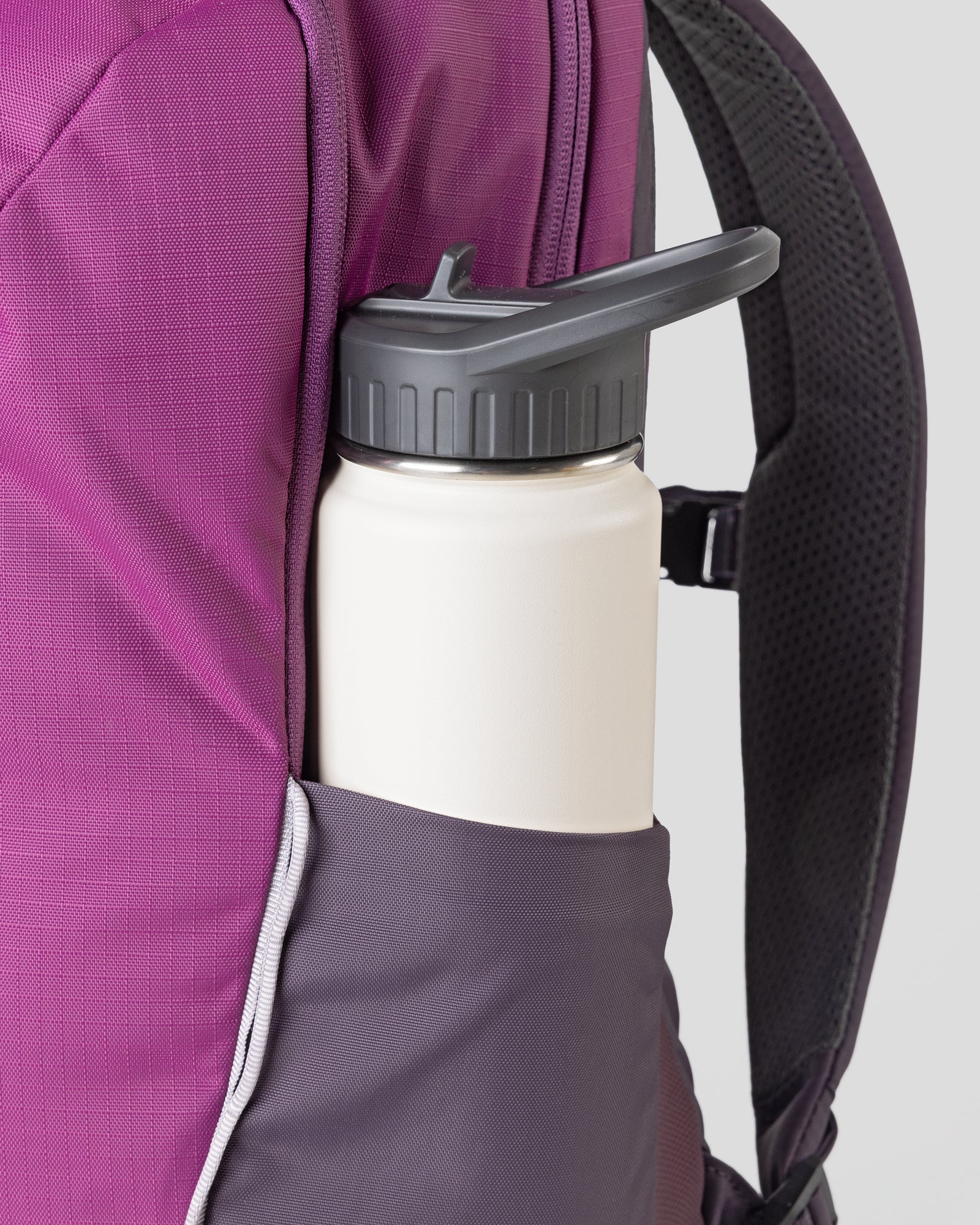 Axon Everyday Backpack - Berry/Orbit - Image 5