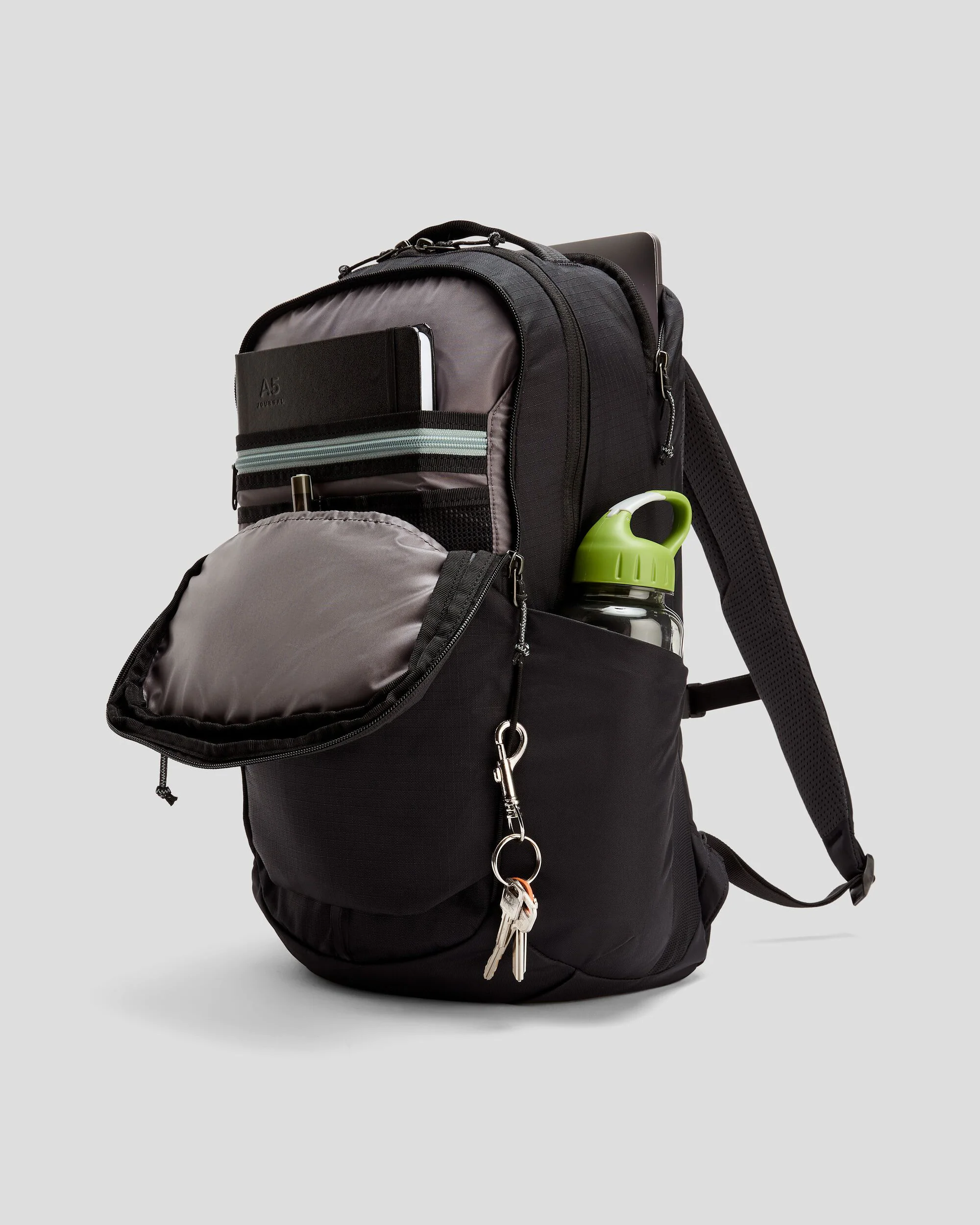 Axon Everyday Backpack - 25L - Black Stingray - Image 3
