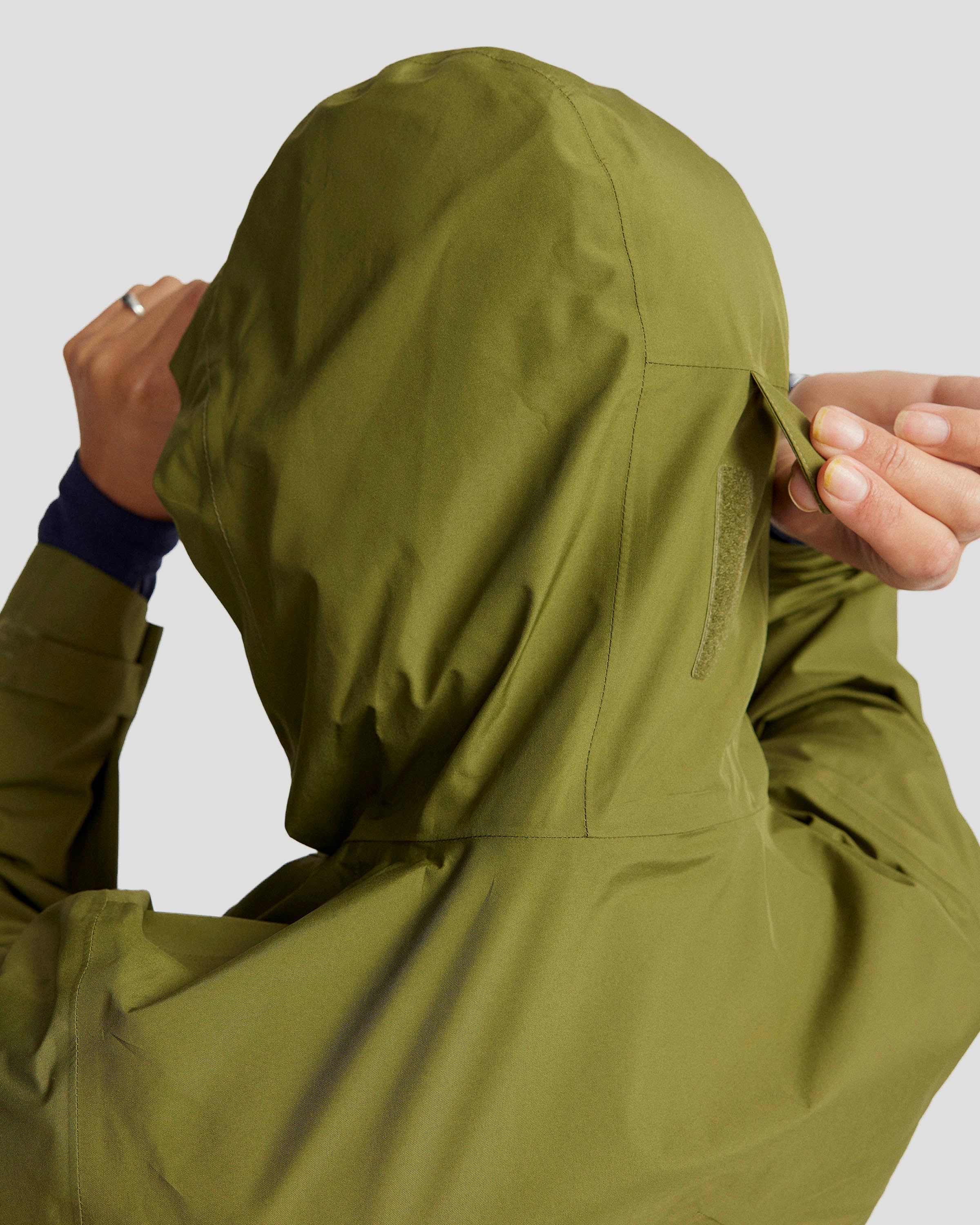 Women's Bealey 2L GORE-TEX® Rain Jacket - Dark Fern - Image 5