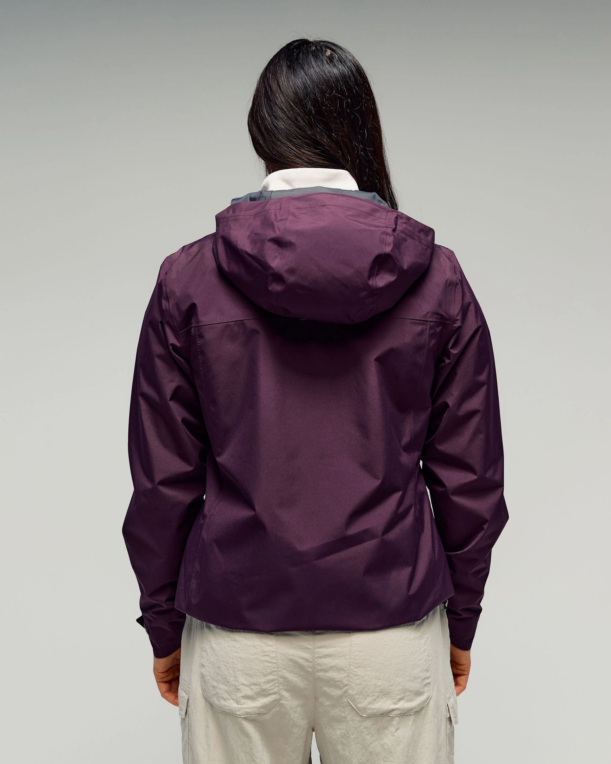 Women's Bealey 2L GORE-TEX Rain Jacket v3 - Jam - Image 2