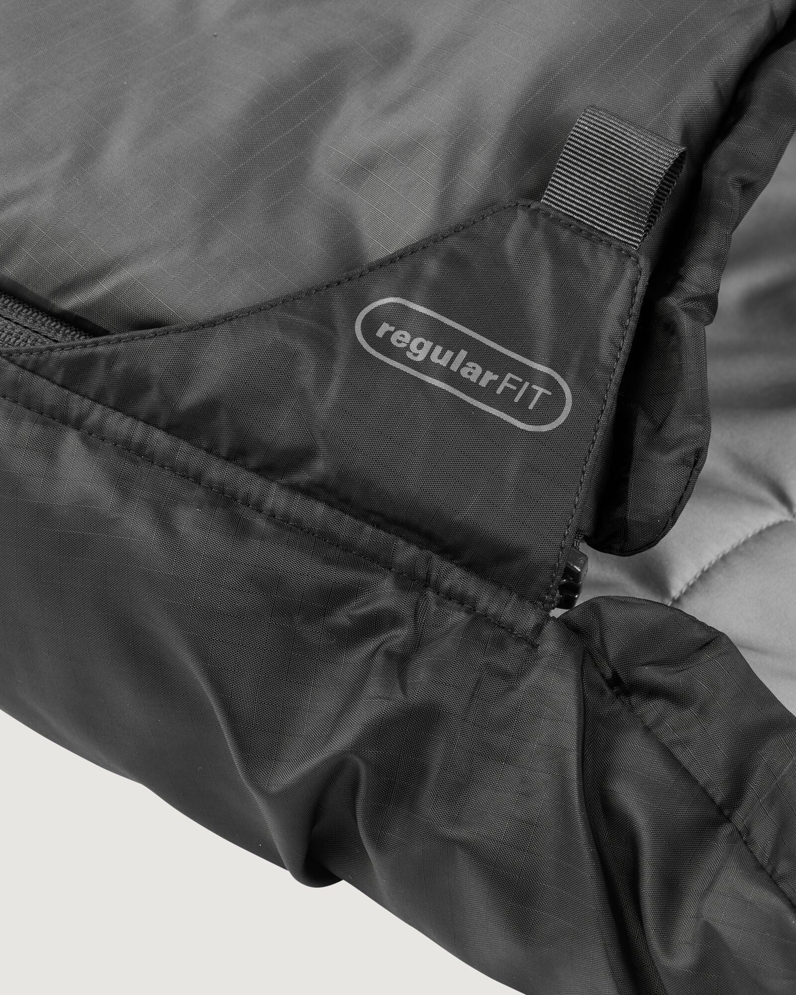 Camper 4 Sleeping Bag - Granite - Image 5
