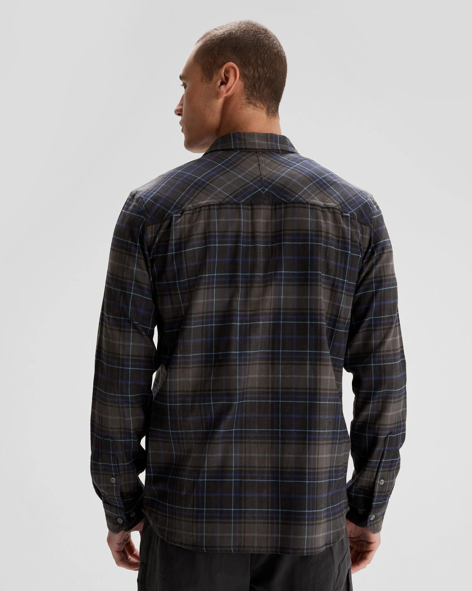 Men's Carrillon HF Long Sleeve Shirt - Hillside Plaid Charcoal - Image 4