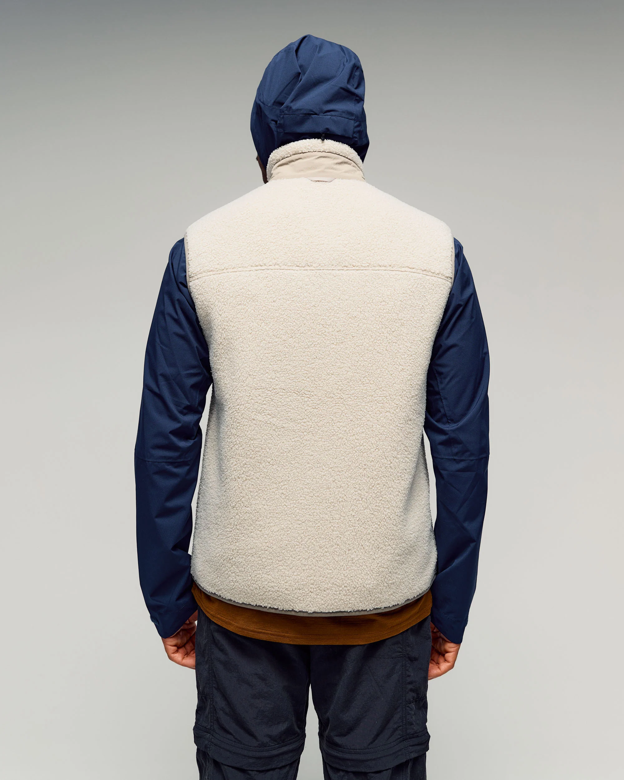 Co-Z High Pile Men's Vest -  Light Hike - Image 3