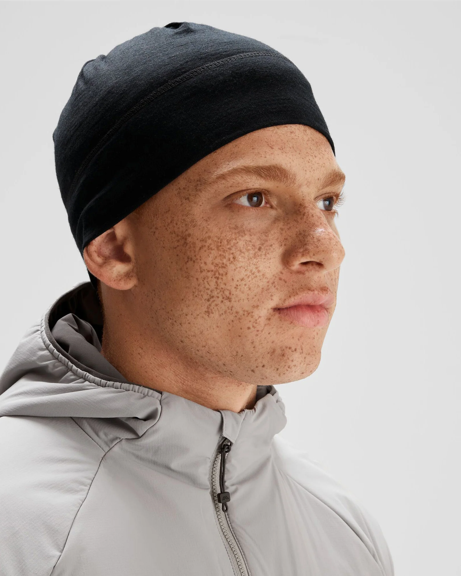 Core Spun Merino 165 Beanie - Black - Image 3
