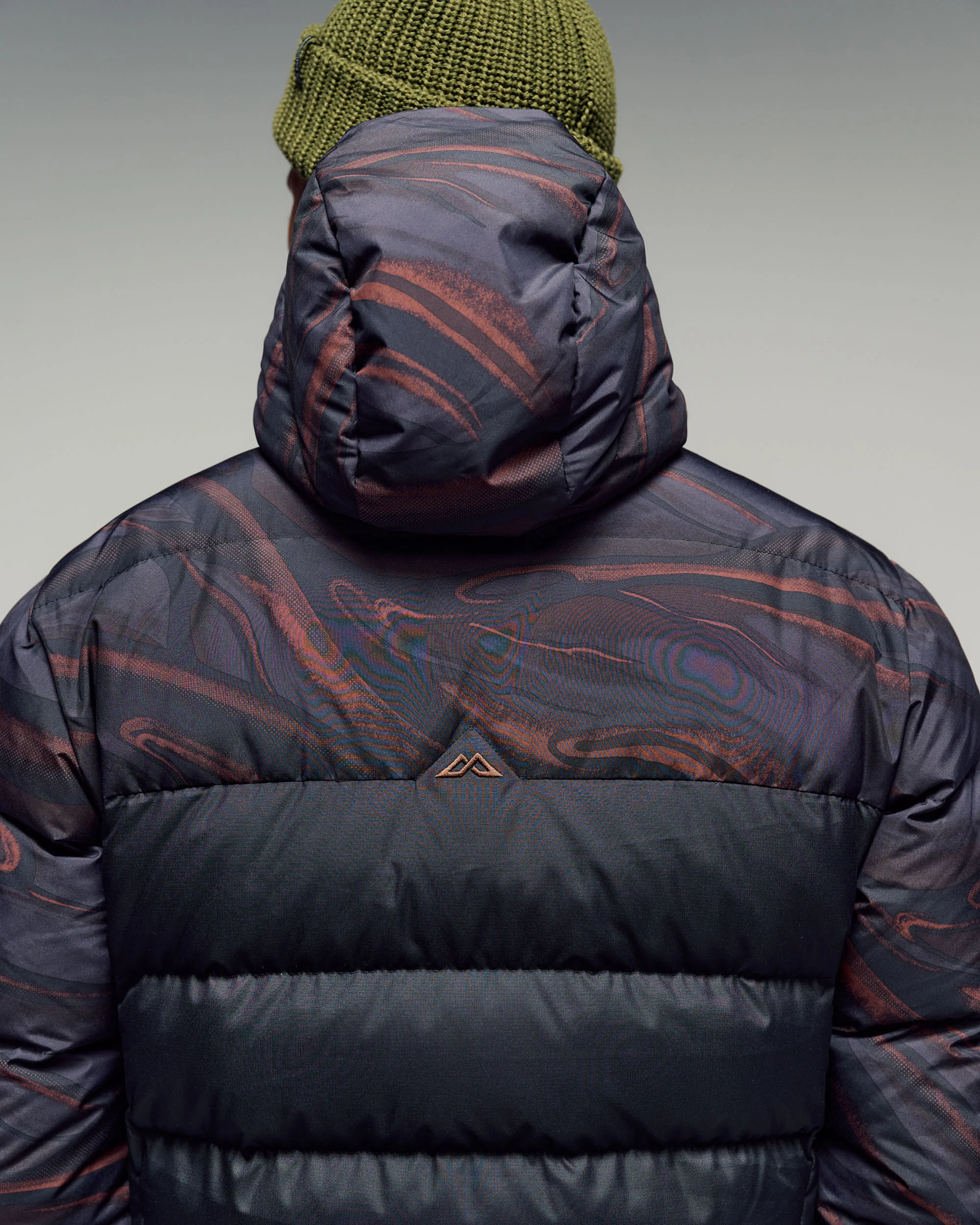 Men's Epiq Hooded Down Jacket -  Black Braided River - Image 9