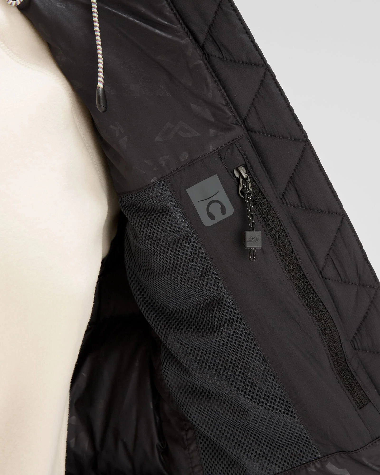 Women's Epiq SE Hooded Down Jacket  - Black - Image 8