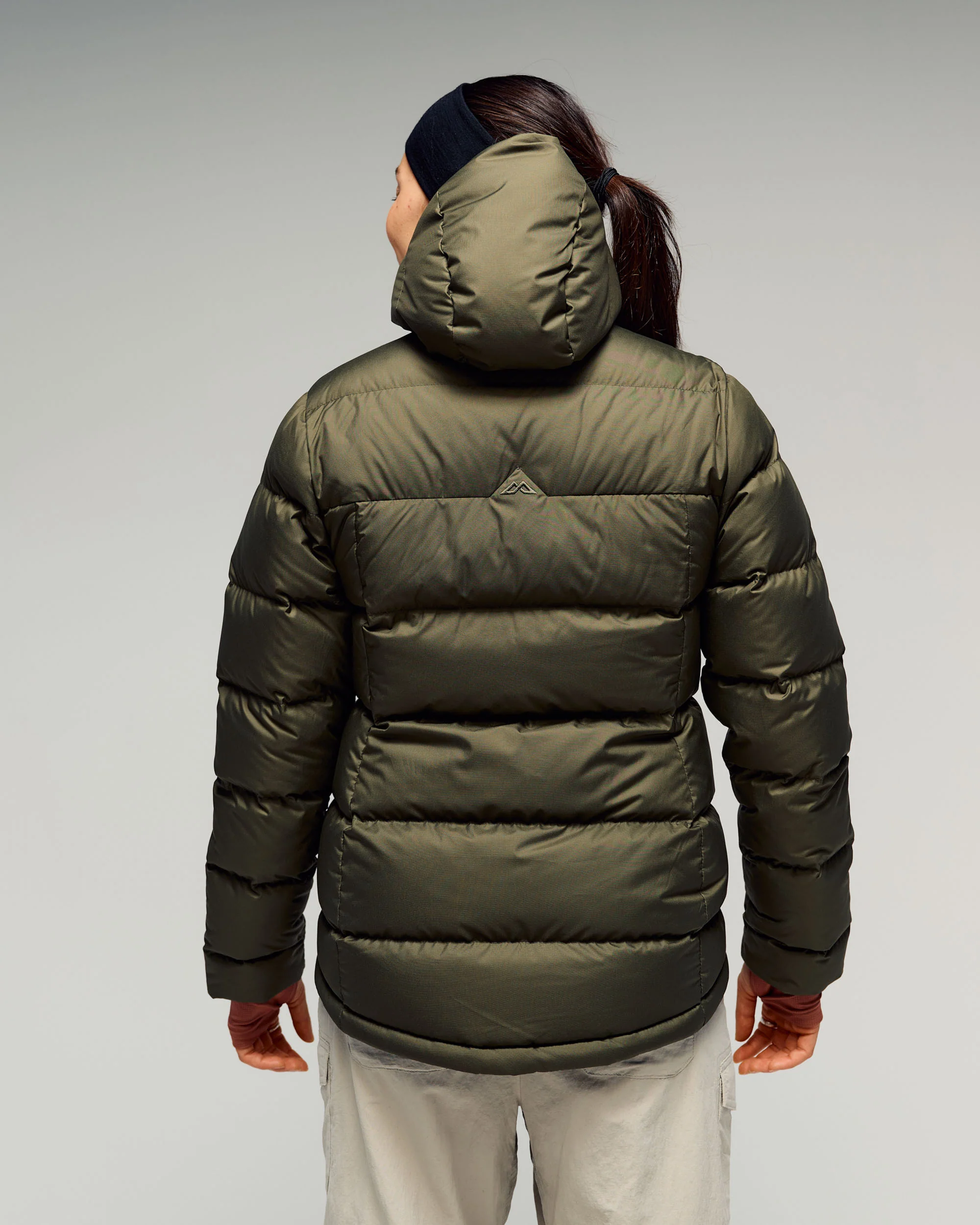 Women's Epiq Hooded Down Jacket - Light Moss - Image 2