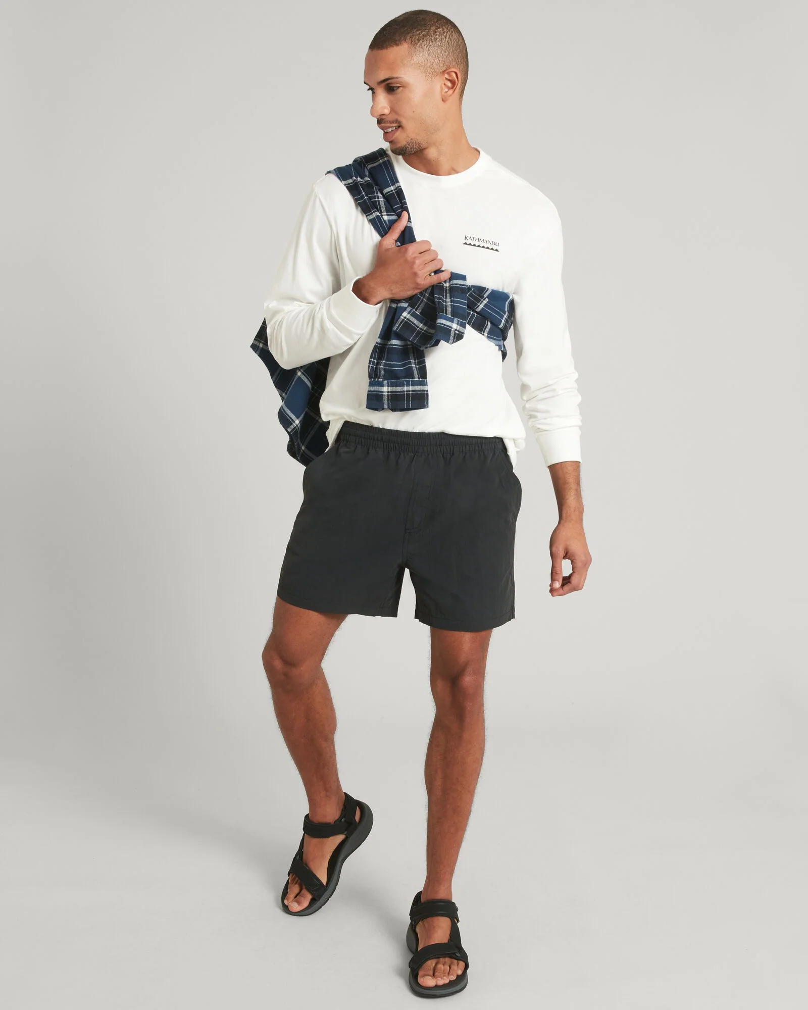 Men's EVRY-Day 5 inch Shorts - Black - Image 5