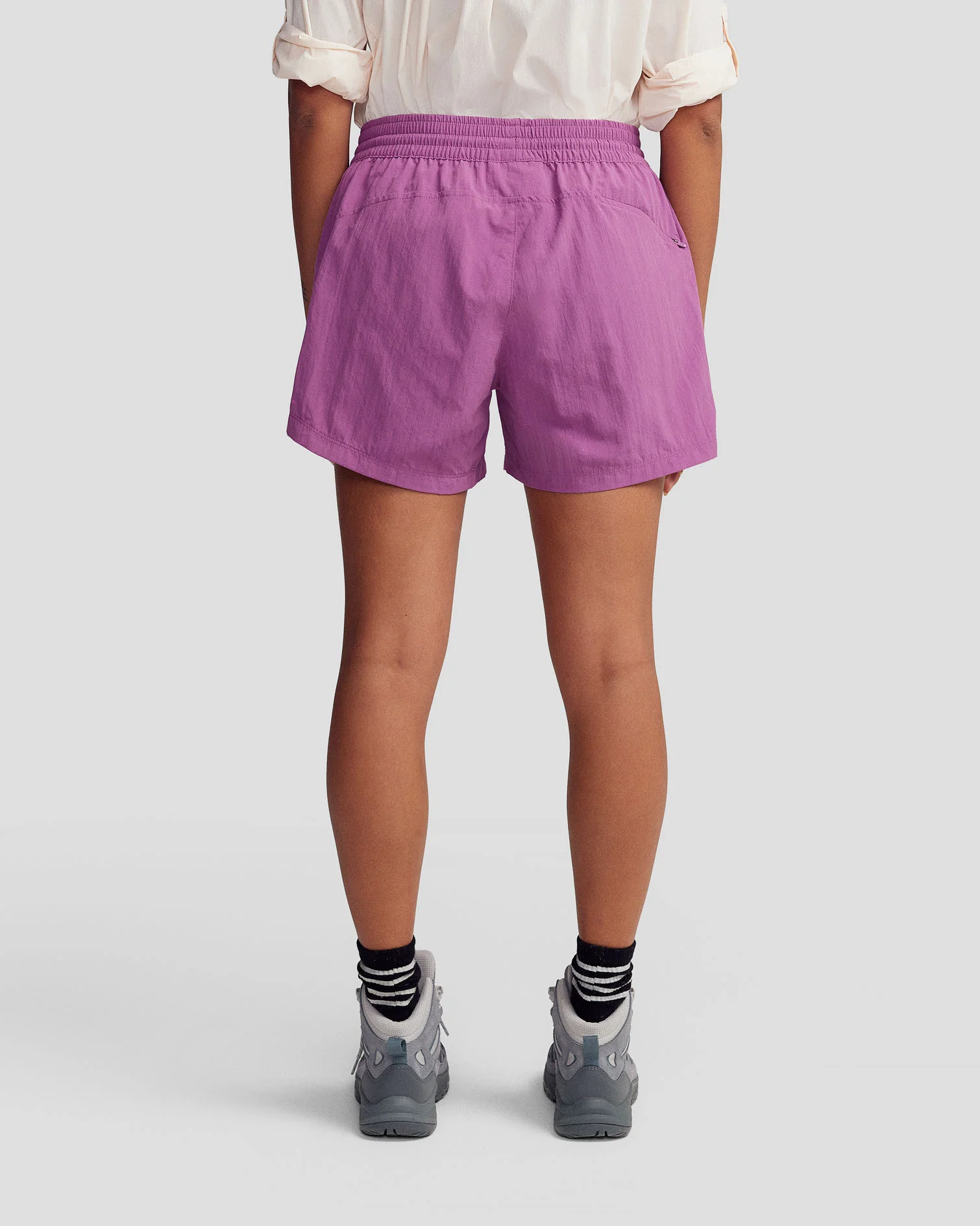 Women's EVRY-Day 4" Shorts - Washed Berry - Image 4