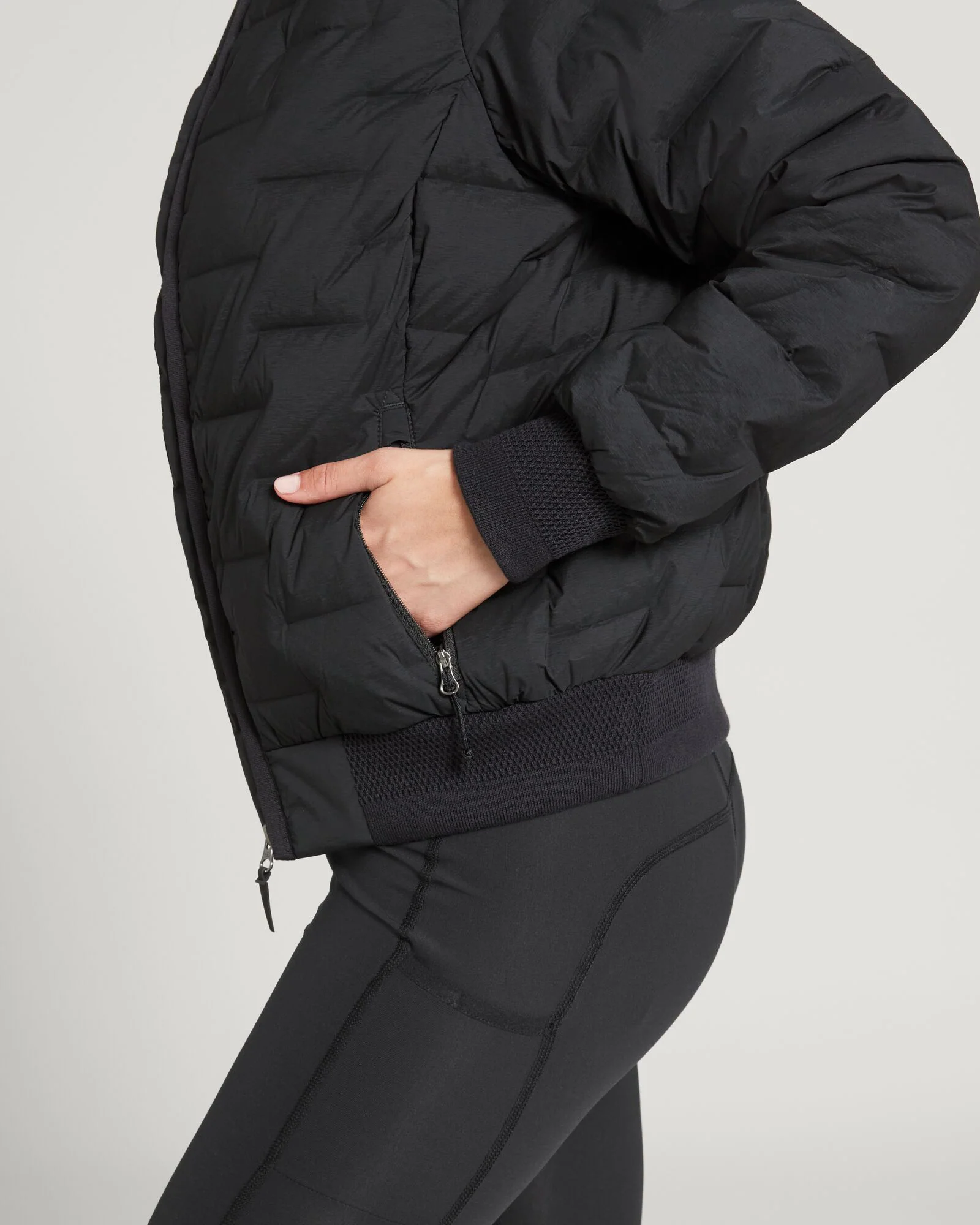 Women's Federate Stretch Down Bomber Jacket - Black - Image 4