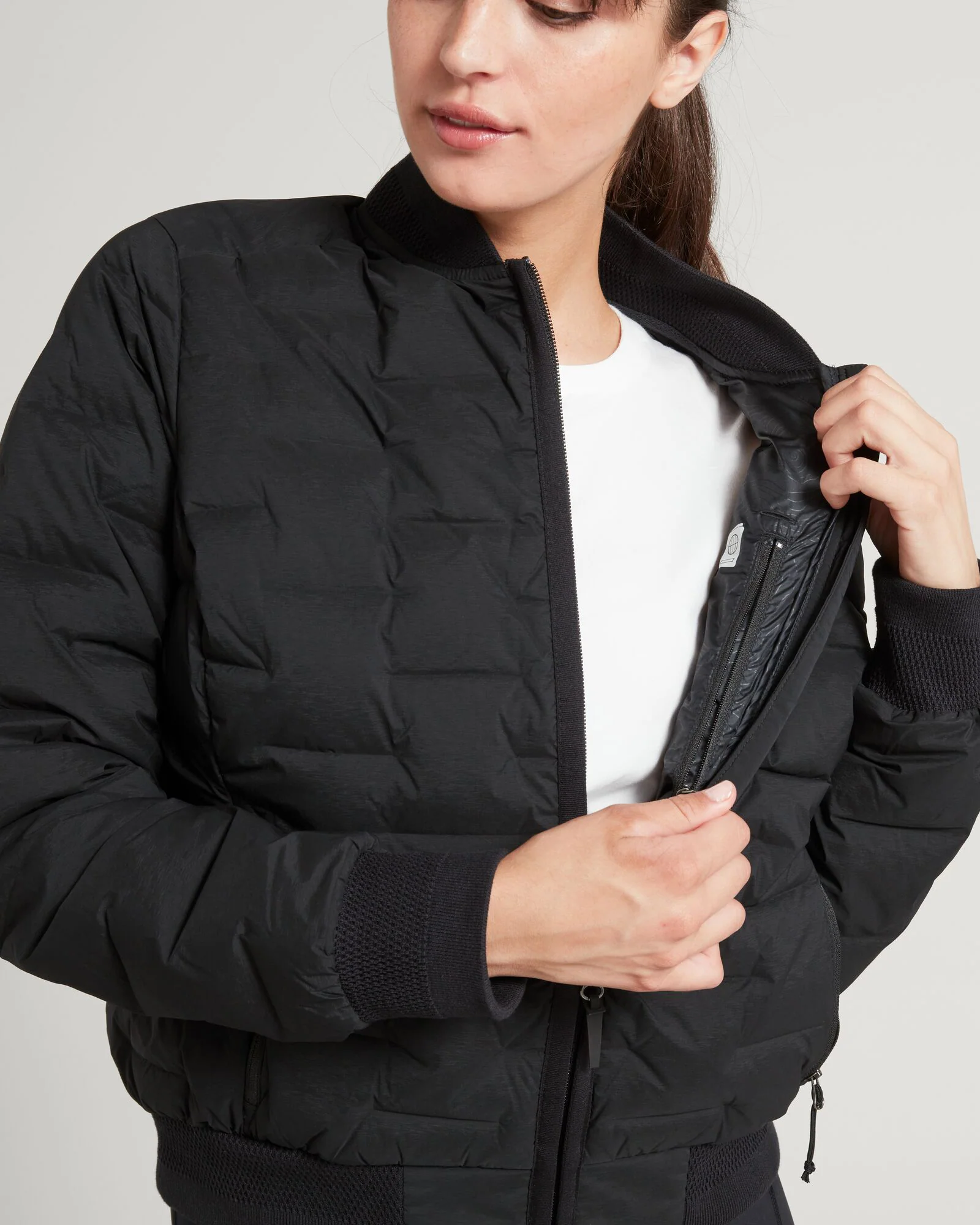 Women's Federate Stretch Down Bomber Jacket - Black - Image 5