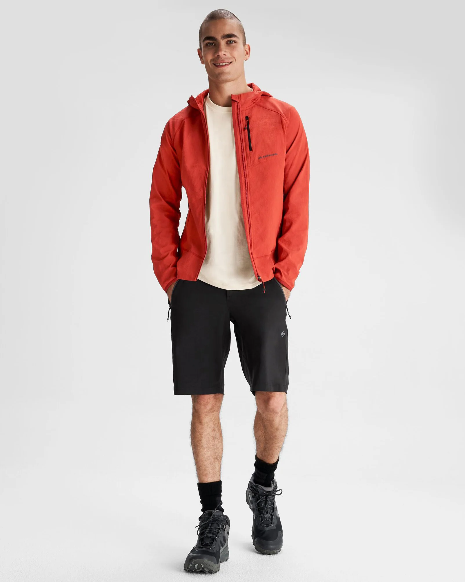 Men's Flinders 10 inch Shorts - Black - Image 2