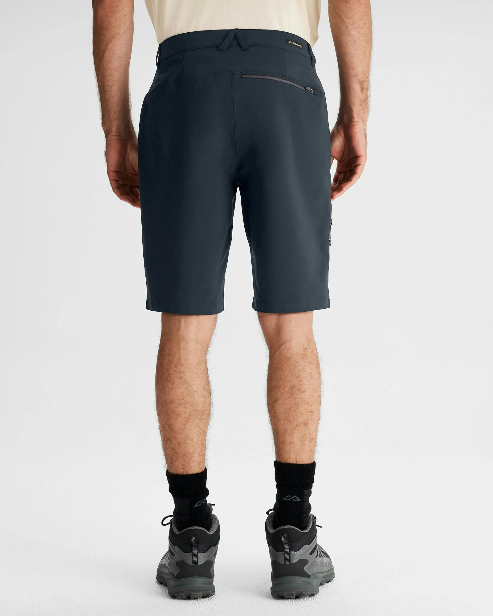 Men's Flinders 10 inch Shorts - Pure Navy - Image 4