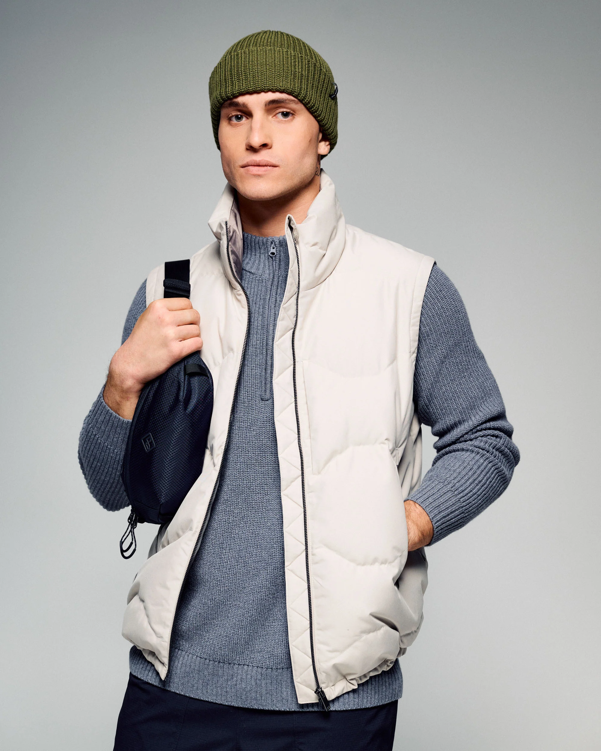 Men's Frisco X Down Vest - Light Hike - Image 4