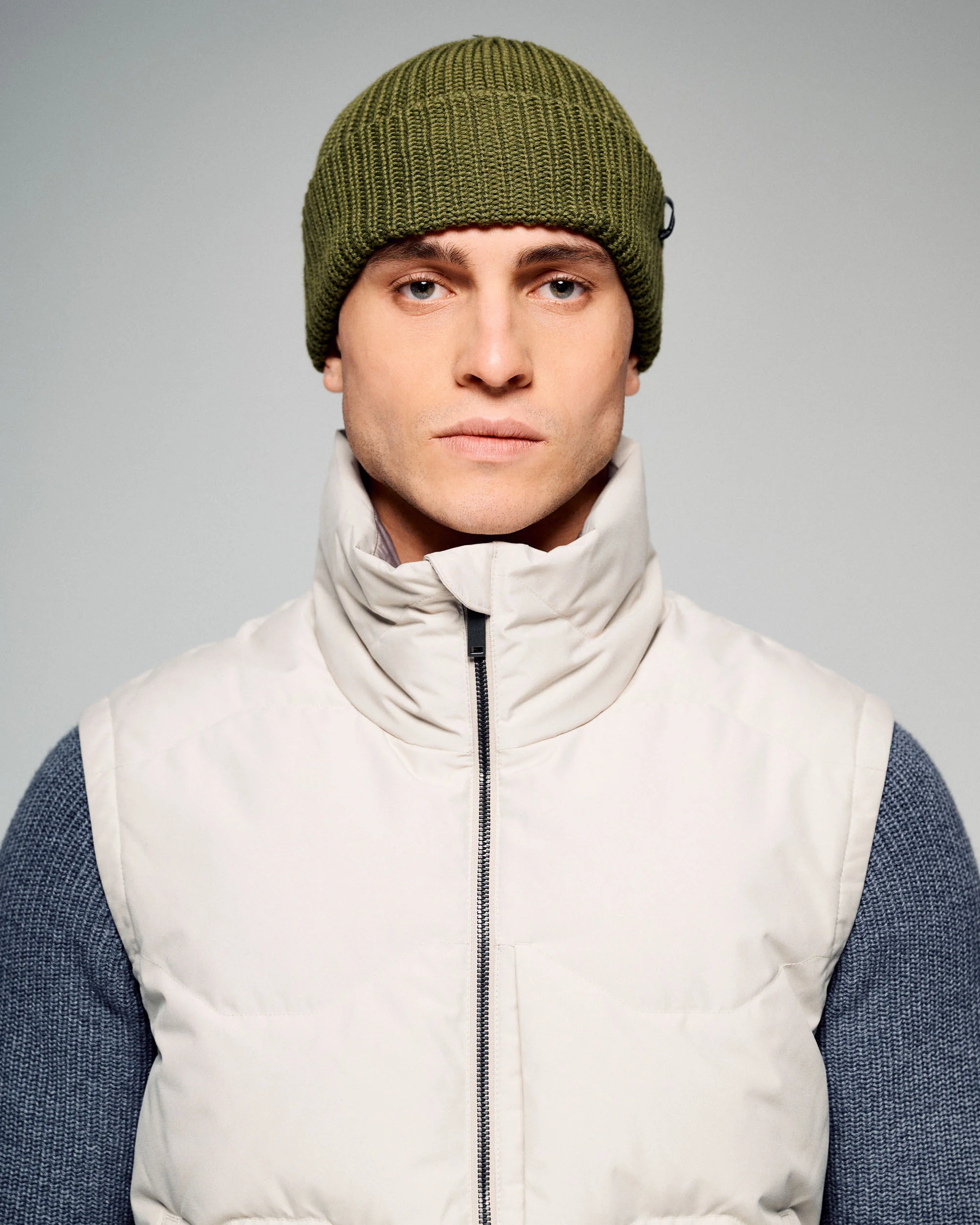 Men's Frisco X Down Vest - Light Hike - Image 6
