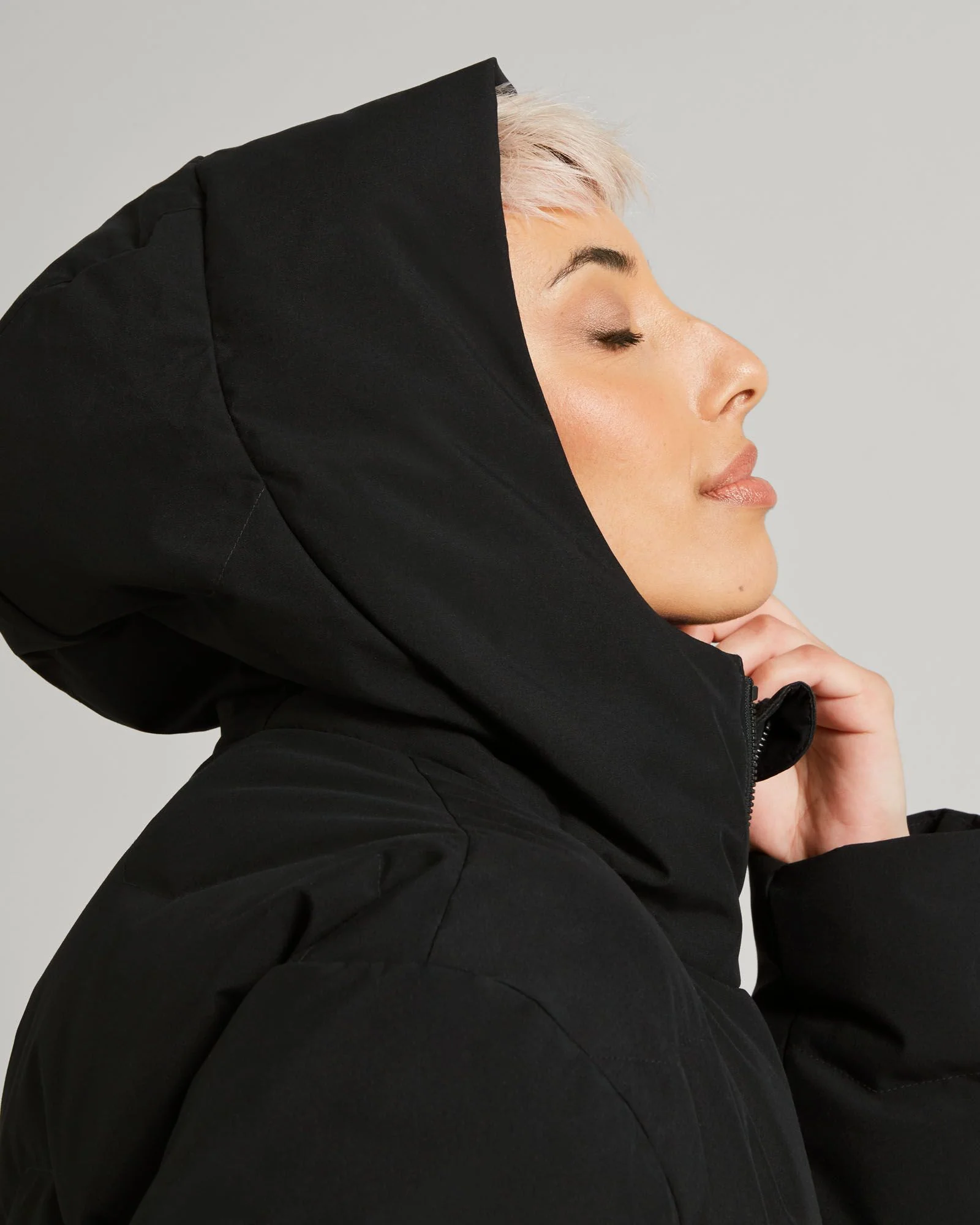 Women's Frisco X Hooded Down Jacket - Black - Image 5
