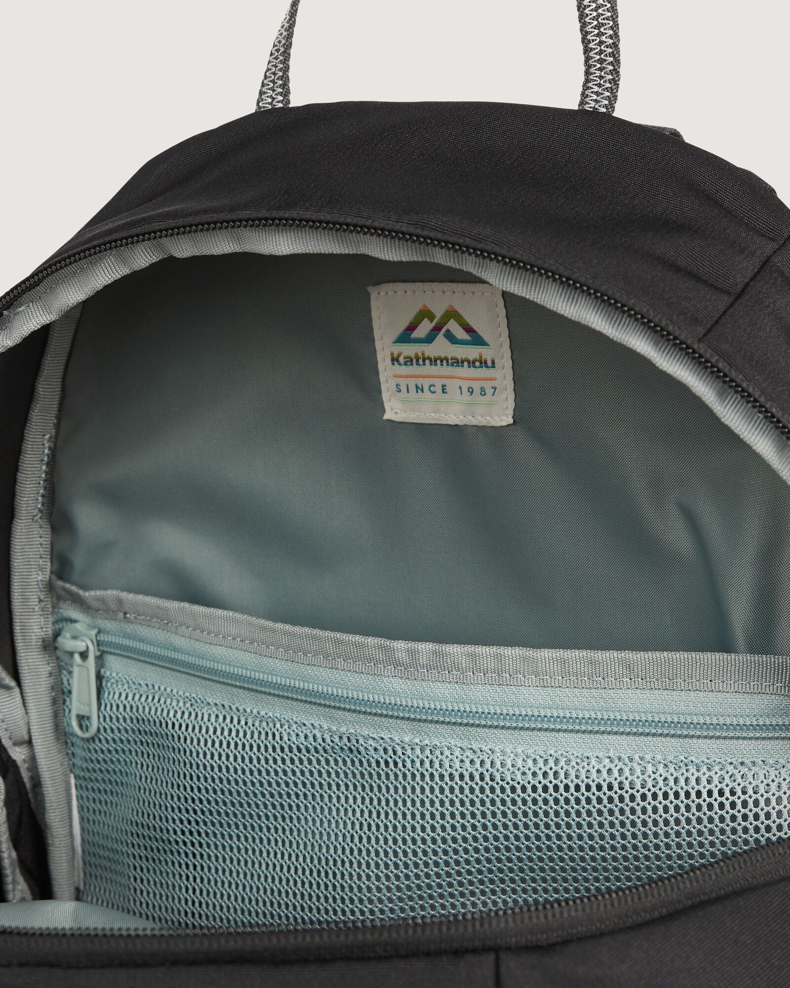 Gluon Beyond Backpack - 18L - Black Stingray - Image 5