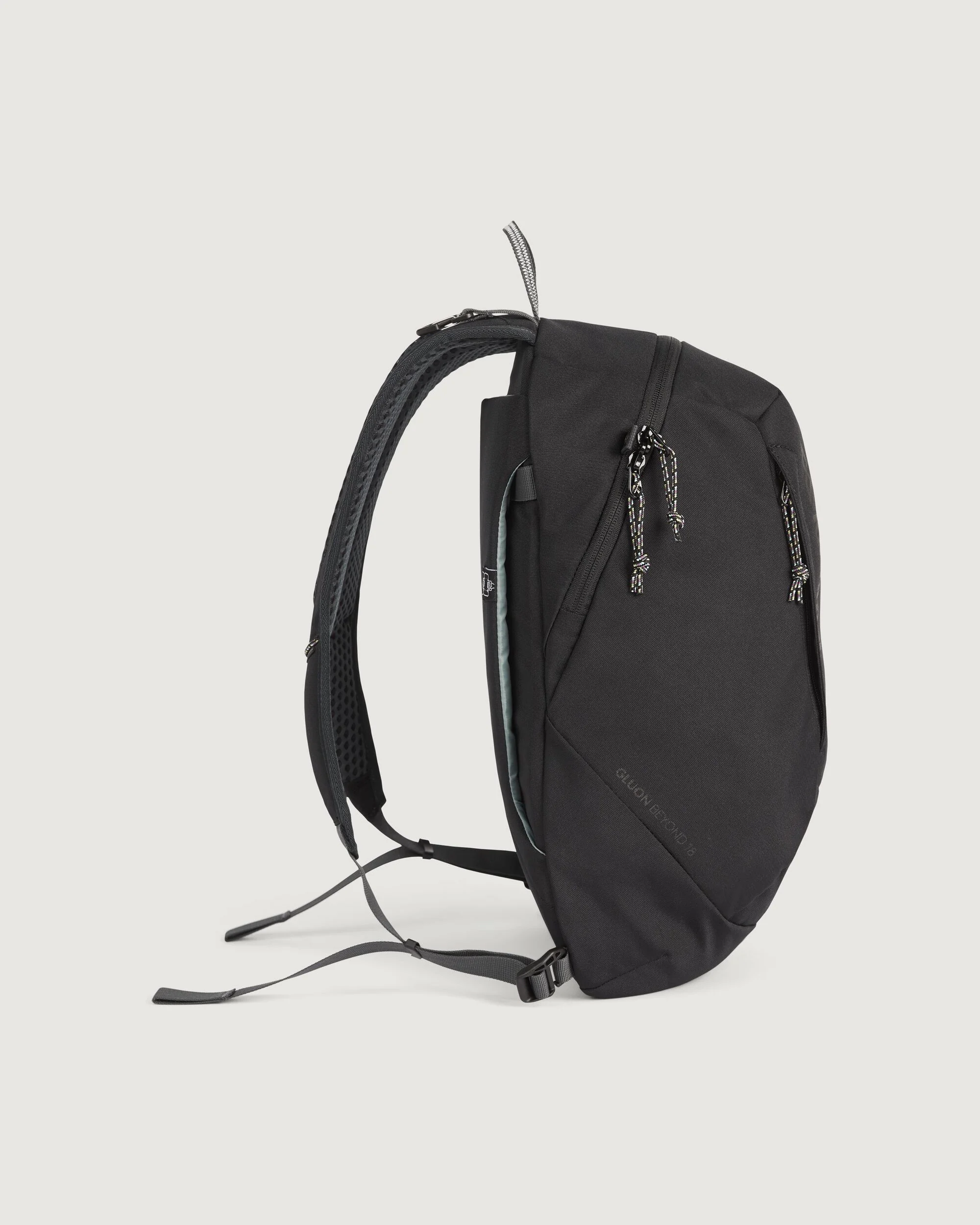 Gluon Beyond Backpack - 18L - Black Stingray - Image 6