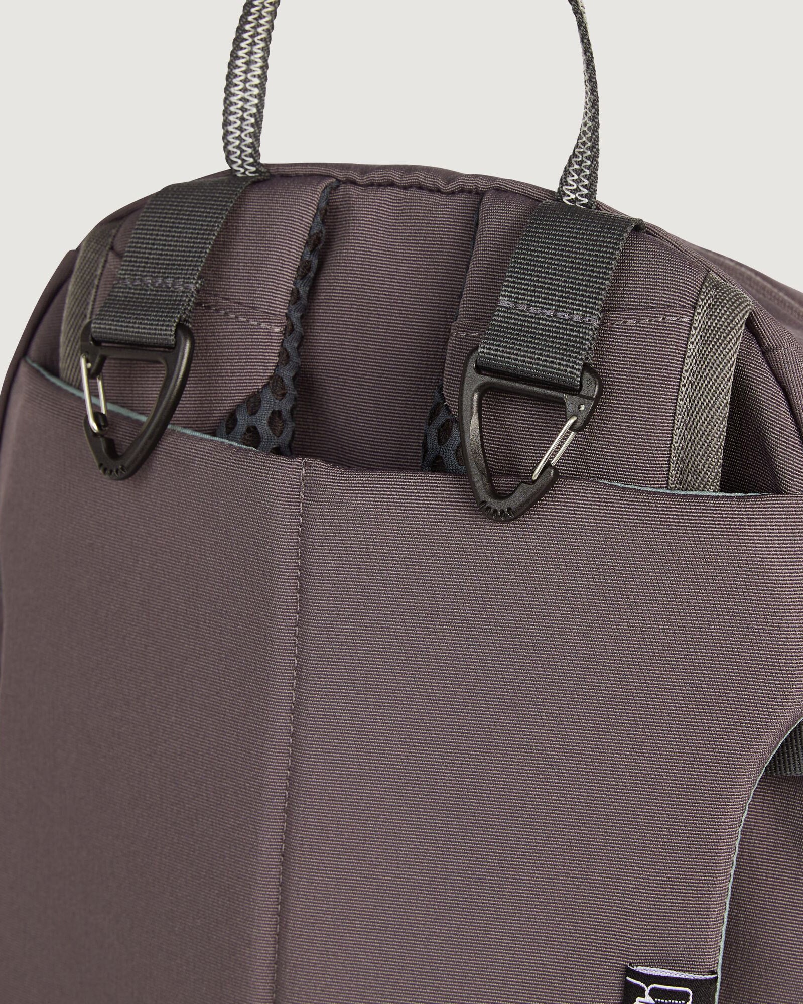 Gluon Beyond Backpack - 18L - Light Quartz - Image 9