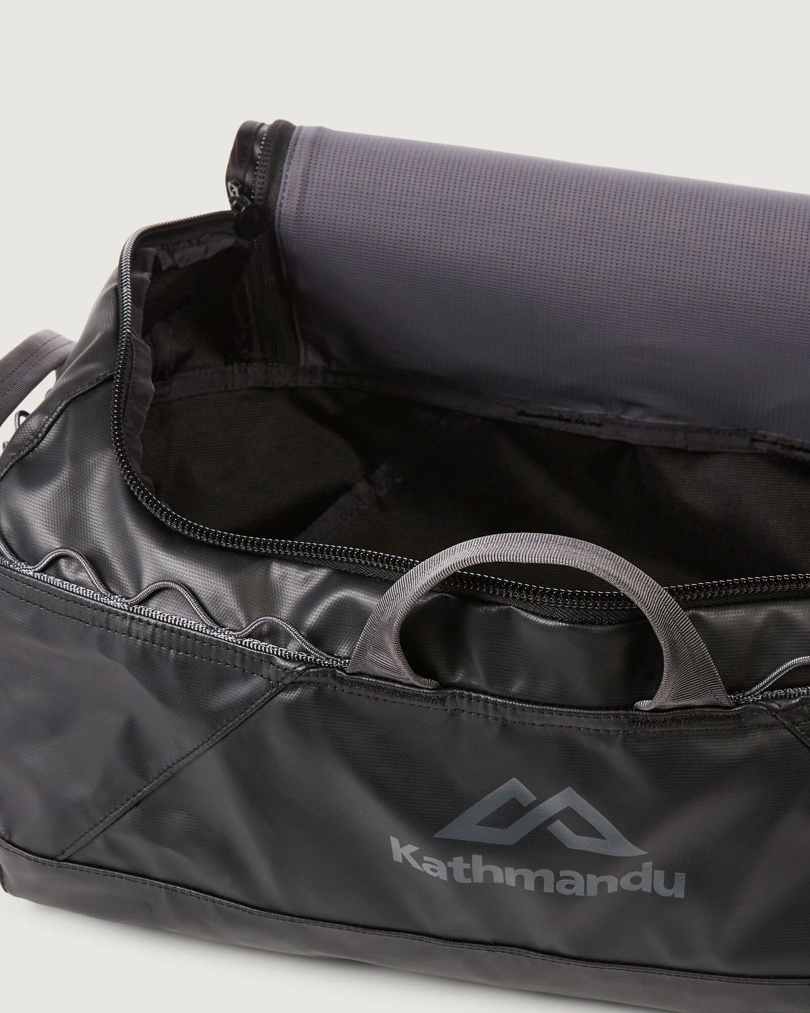 Indus Duffel - 35L - Black - Image 2
