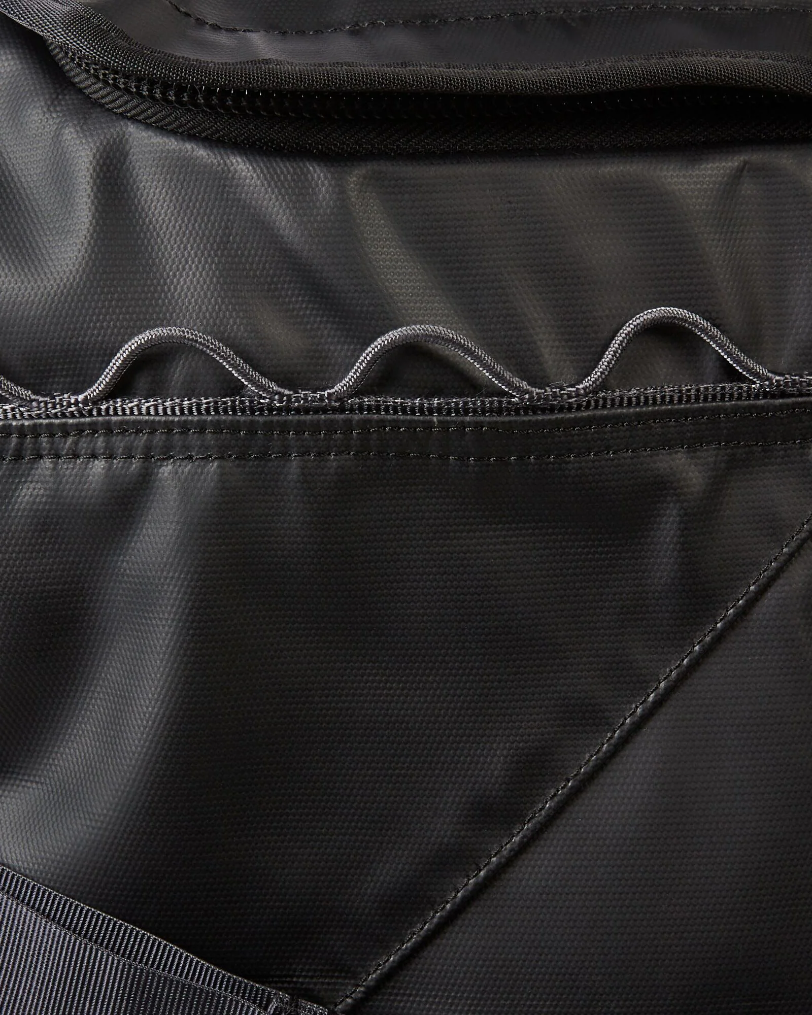 Indus Duffel - 70L - Black - Image 3
