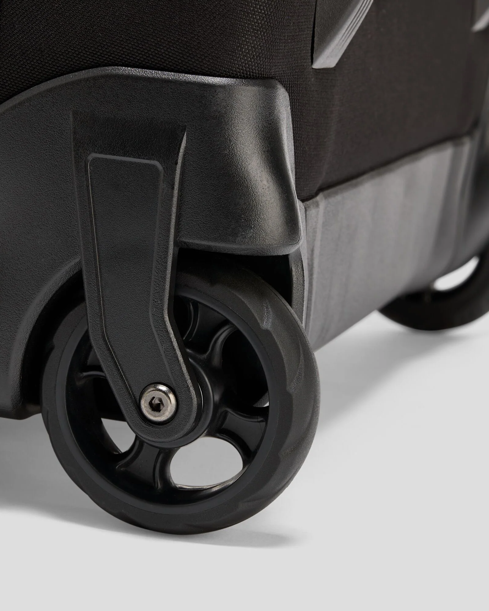 Indus Roller - 70L - Black Stingray - Image 8