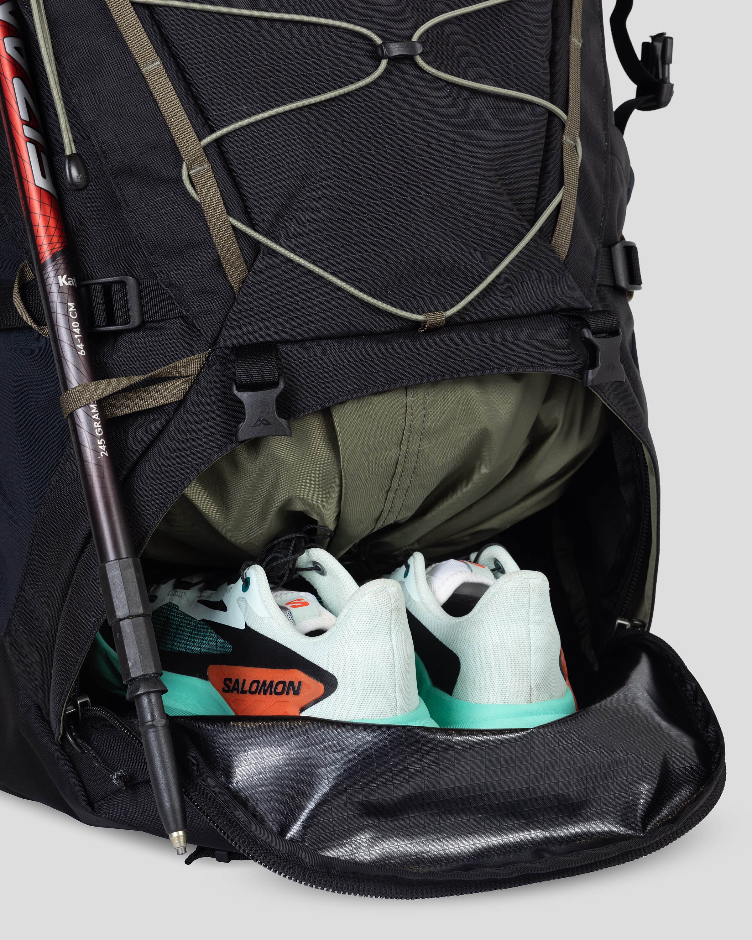 Interloper Pack - 65L - Black Stingray - Image 6