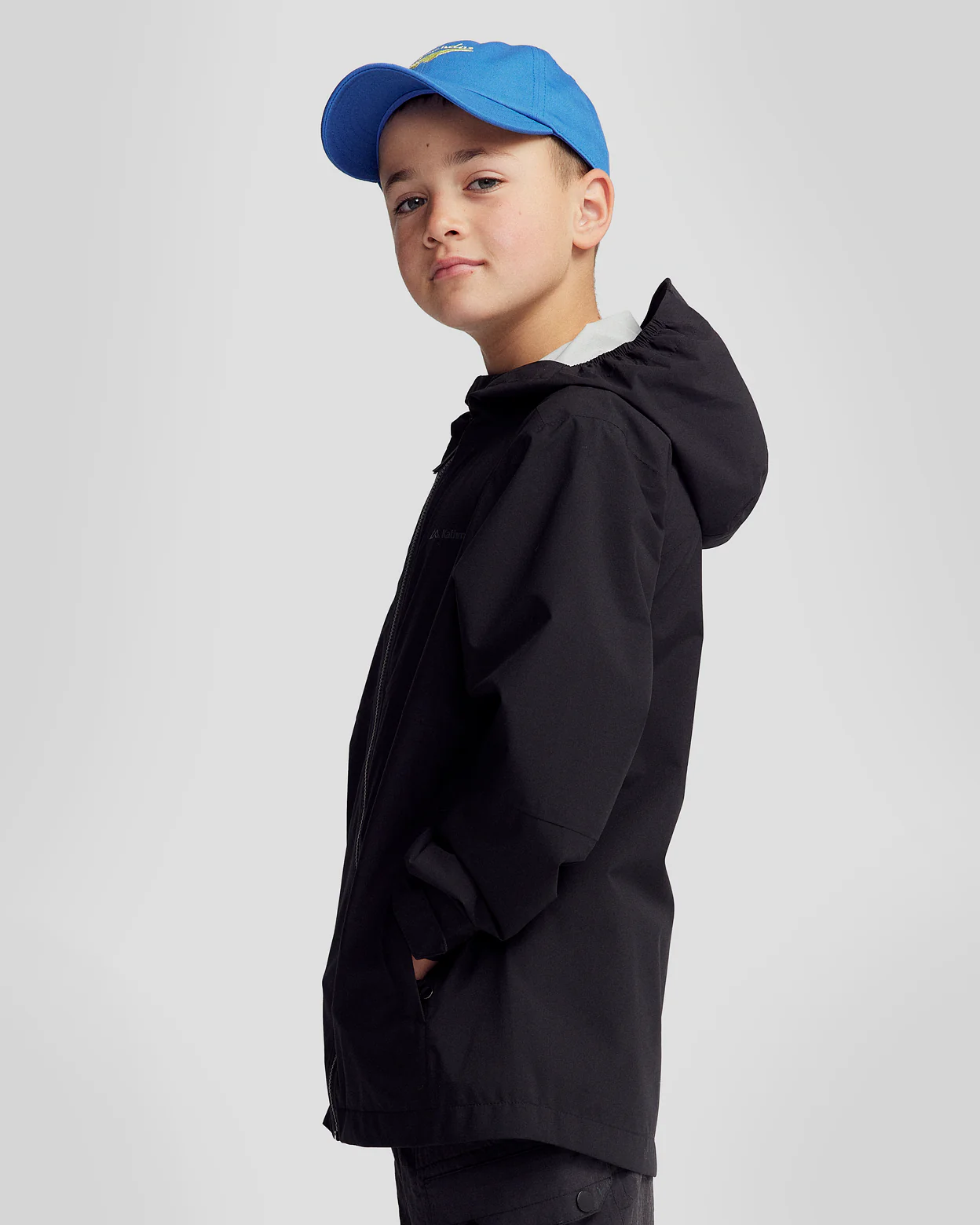 Kids’ Trailhead Stretch 2.5L Rain Jacket - Black - Image 3