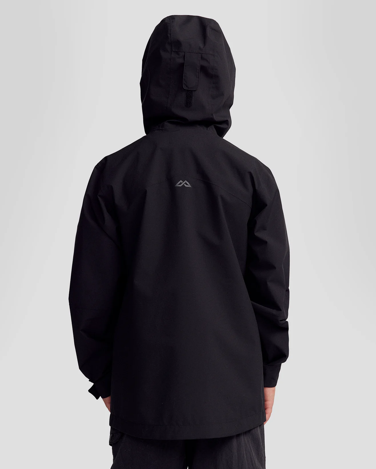 Kids’ Trailhead Stretch 2.5L Rain Jacket - Black - Image 4