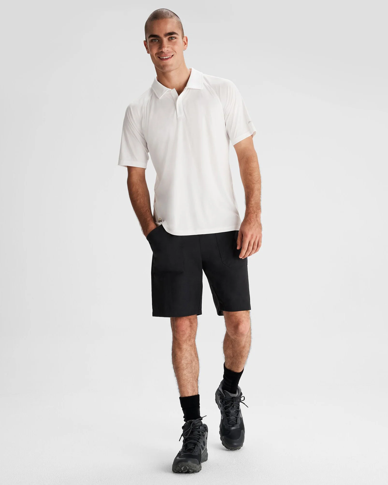 Men's Miro Pull On 8" Shorts - Black Stingray - Image 2