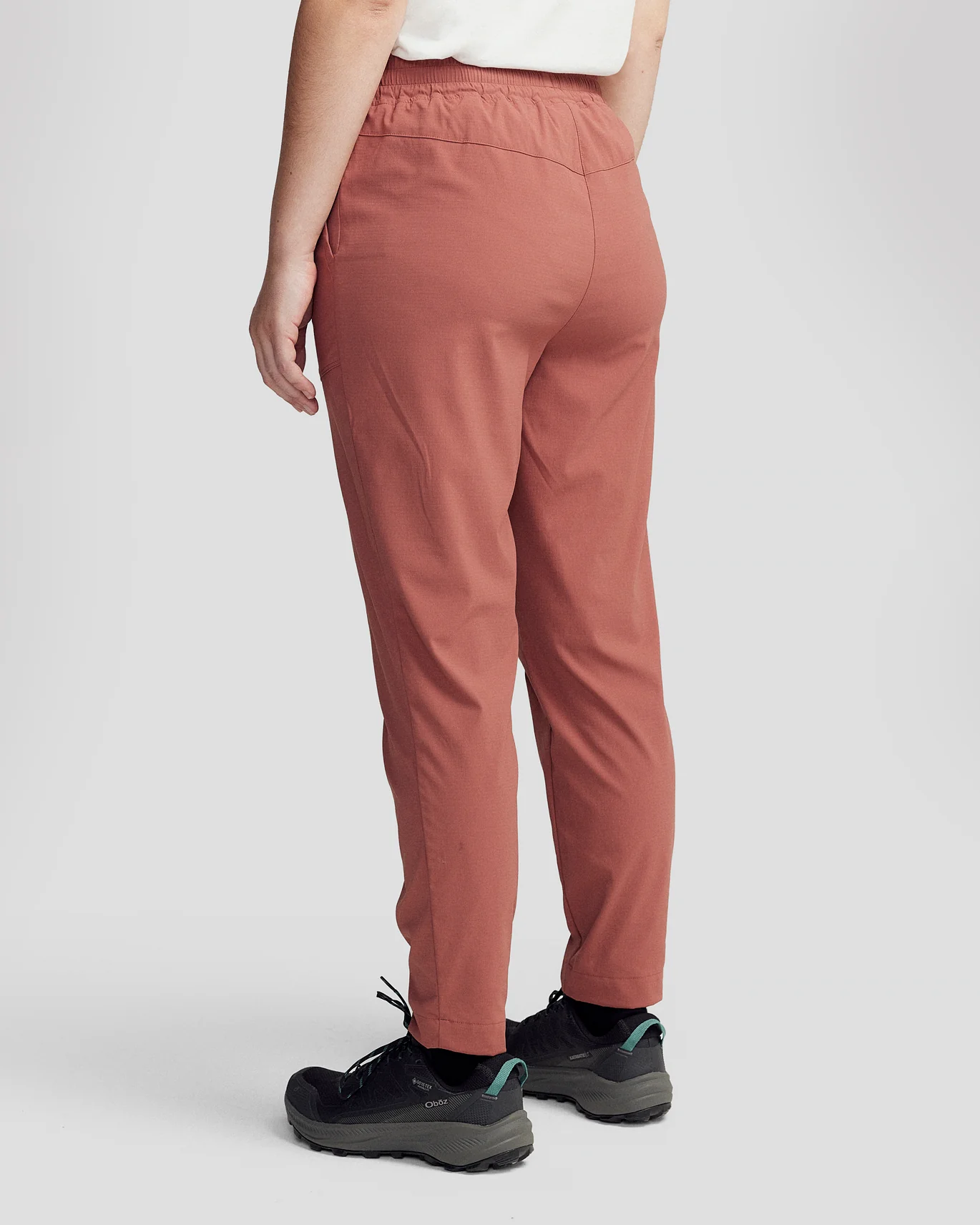 Miro Wmns Tapered Pants - Dark Clay - Image 4