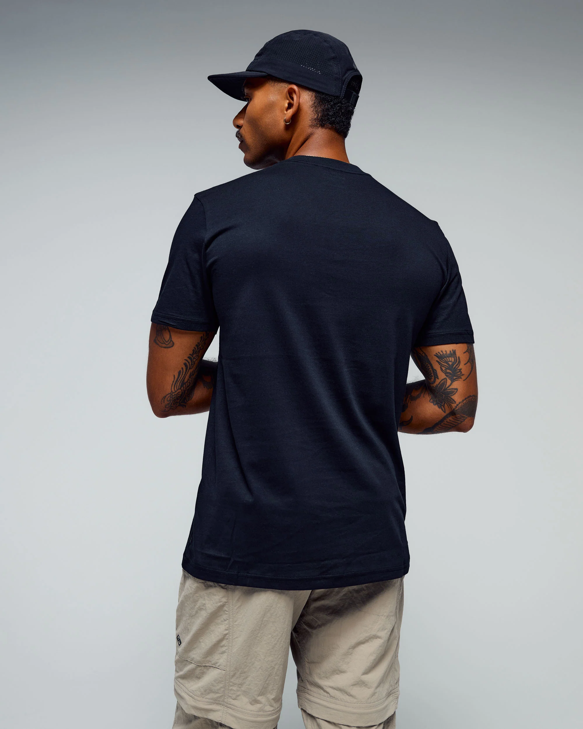 Men's Kathmandu Logo 70's Organic Cotton T-shirt - Black - Image 3