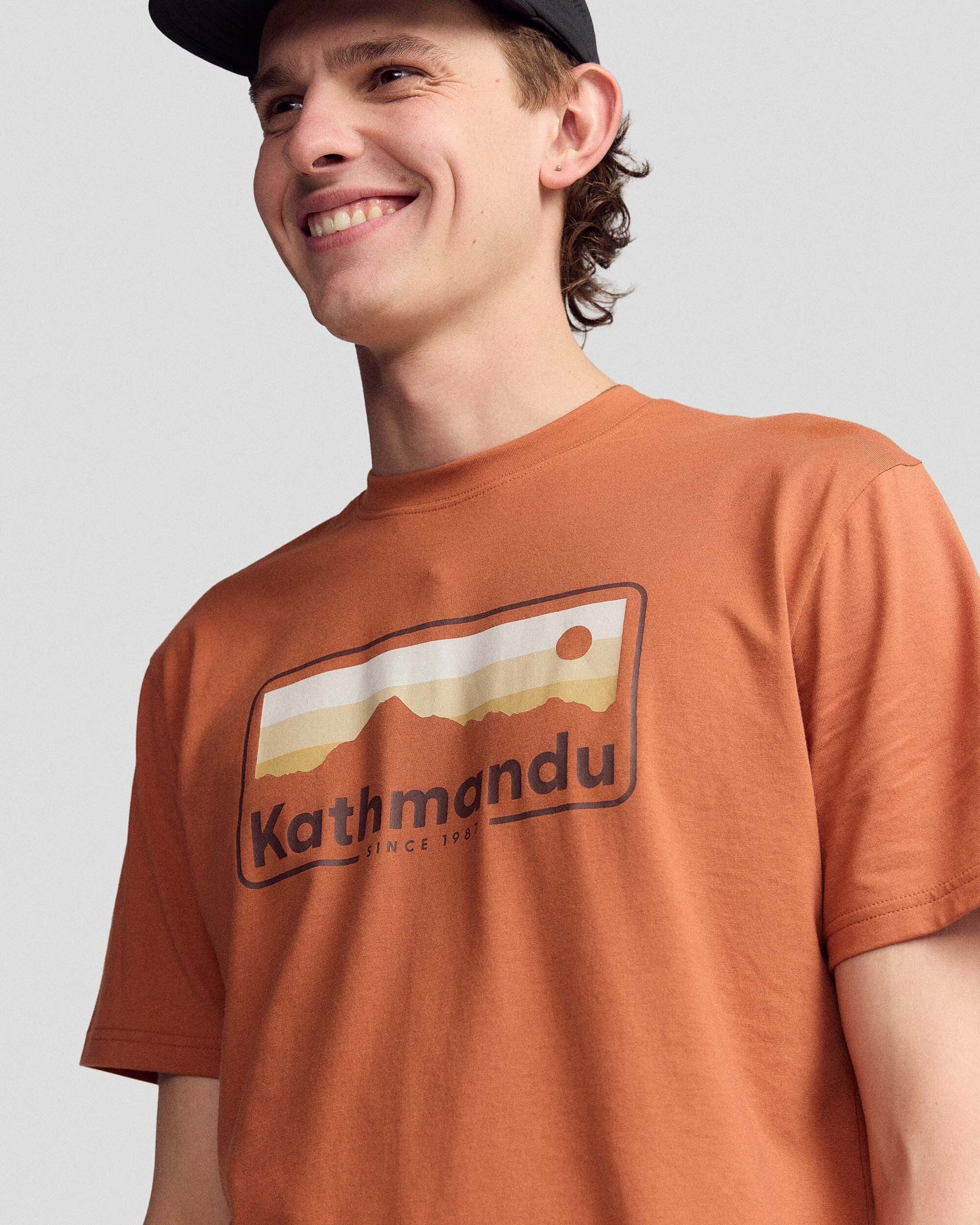 Men's Kathmandu Logo 70's Organic Cotton T-shirt - Copper - Image 4