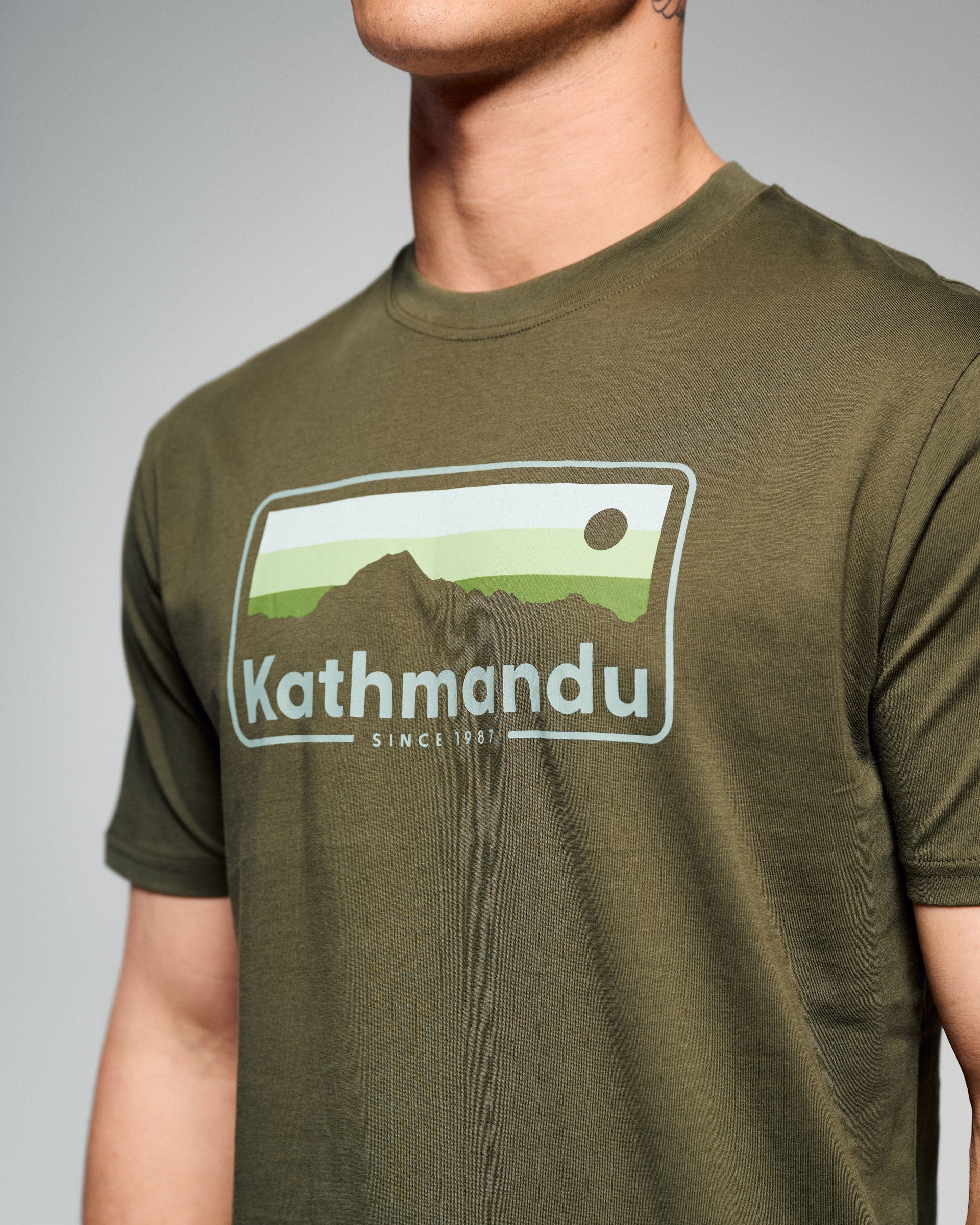 Men's 70's Logo Organic Cotton Tee - Light Moss - Image 3