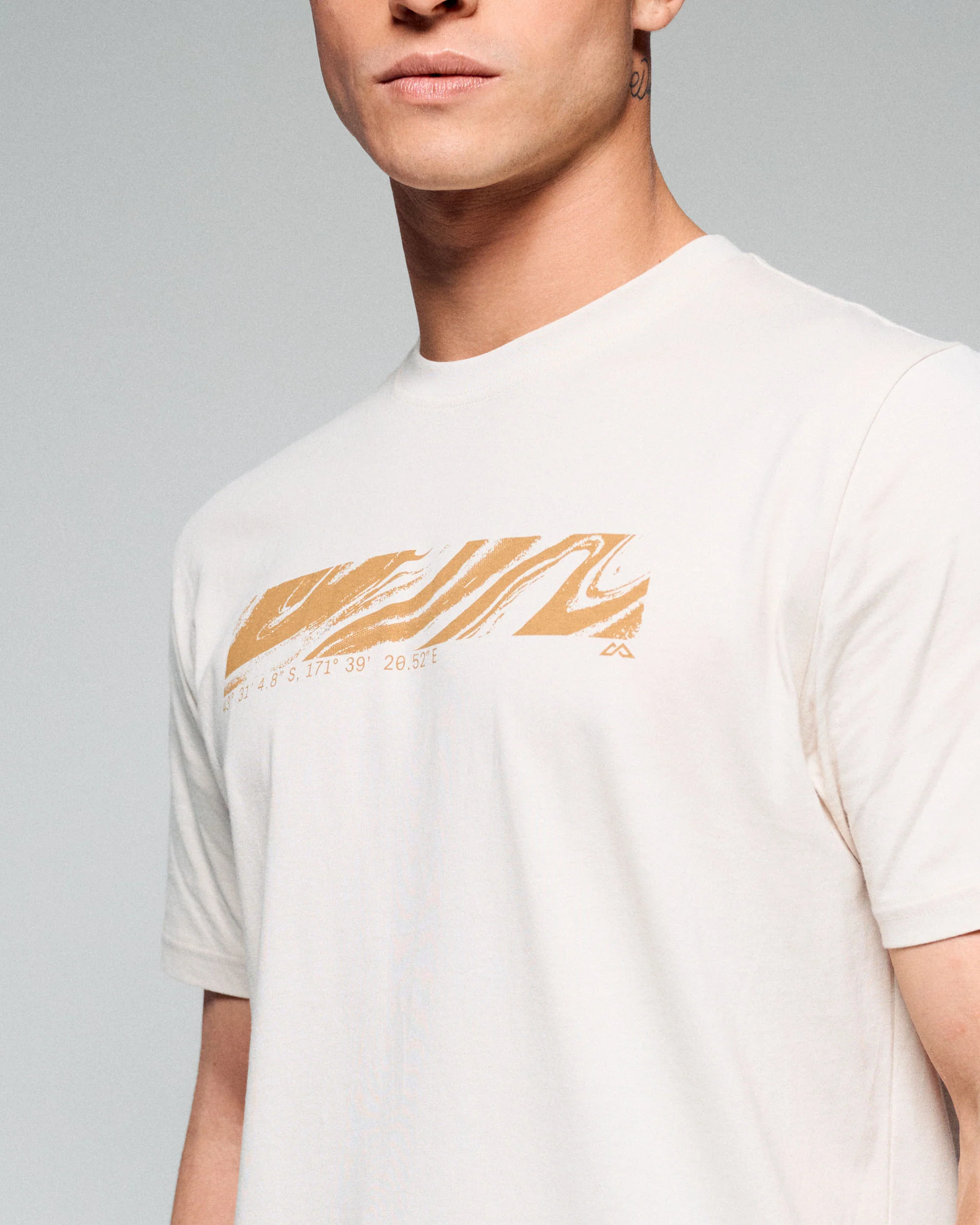 Men's Braided River Organic Cotton T-Shirt -  Shroom - Image 3