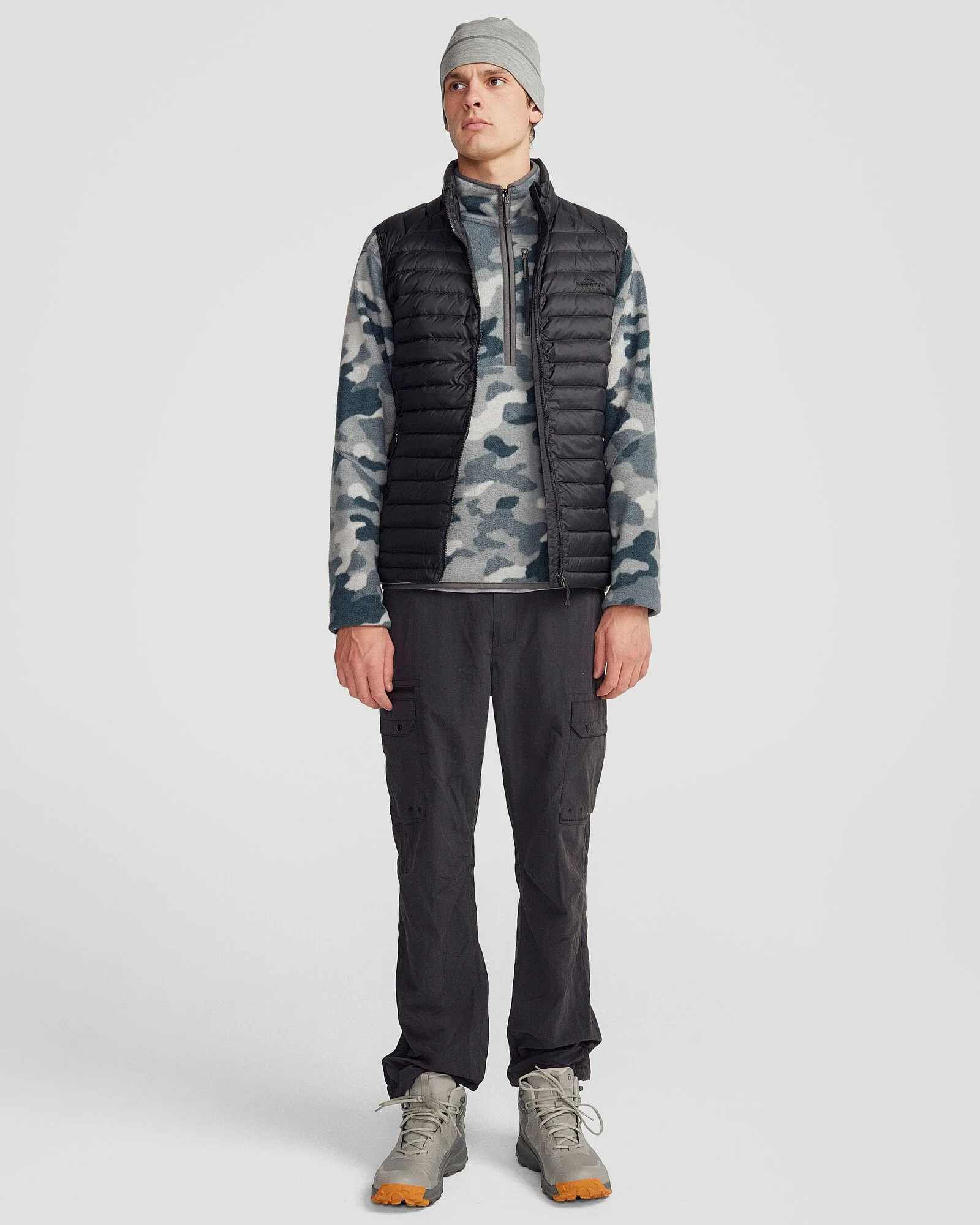 Men's Heli Down Vest 4.0 - Black Stingray - Image 2