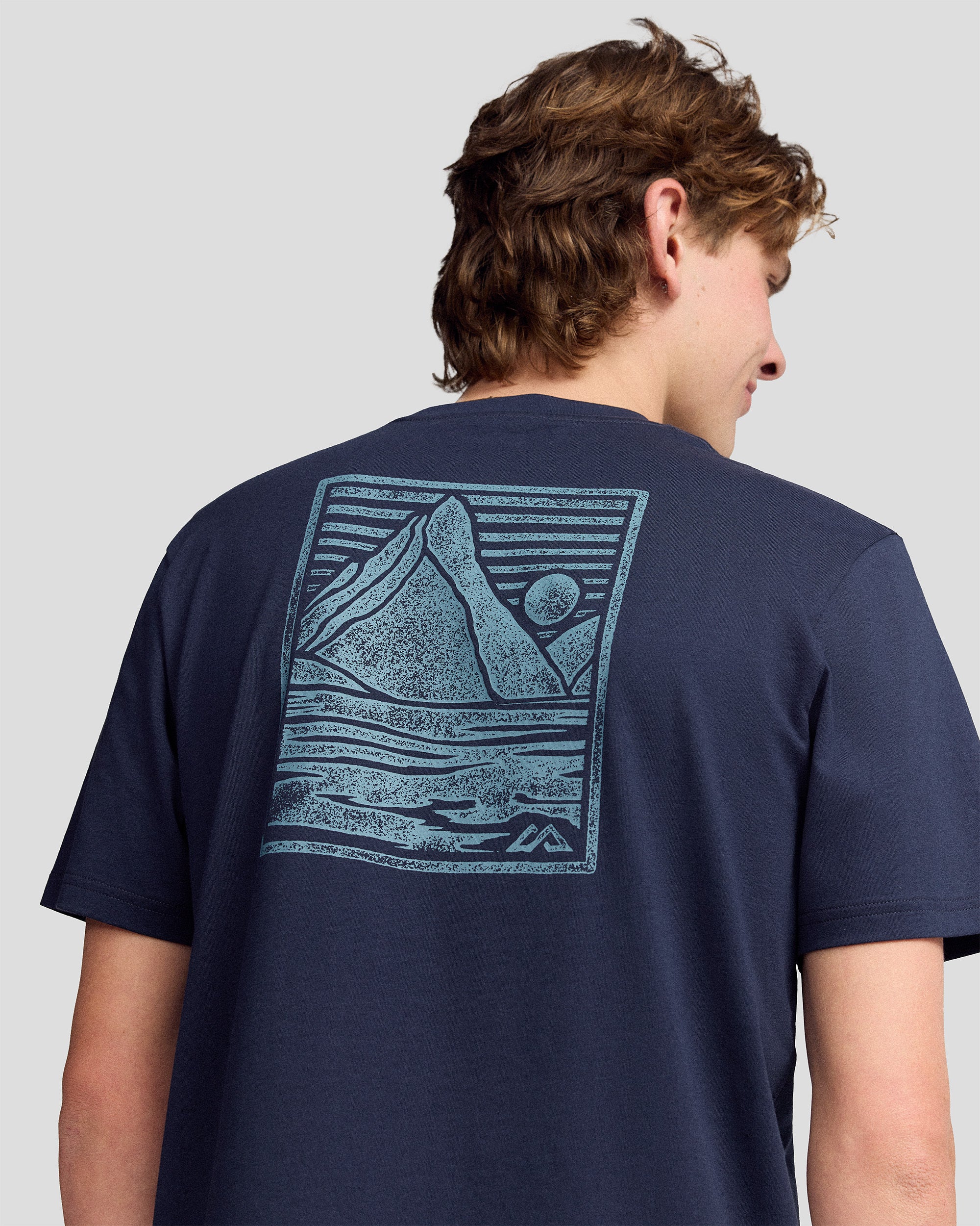 Men’s Mitre Peak Organic Cotton T-Shirt - Pure Navy - Image 5