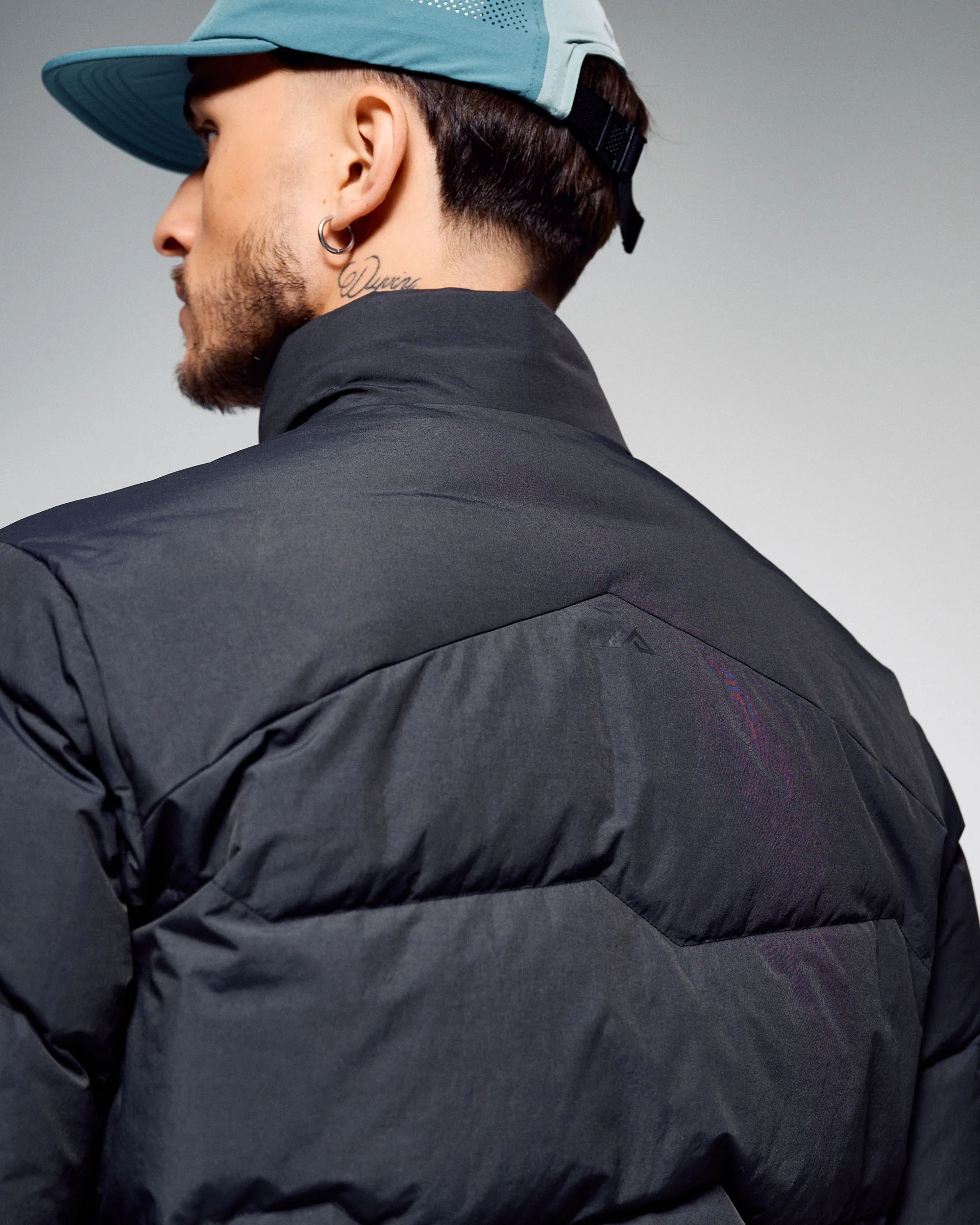 Men's Retreat Down Jacket - Washed Black - Image 4