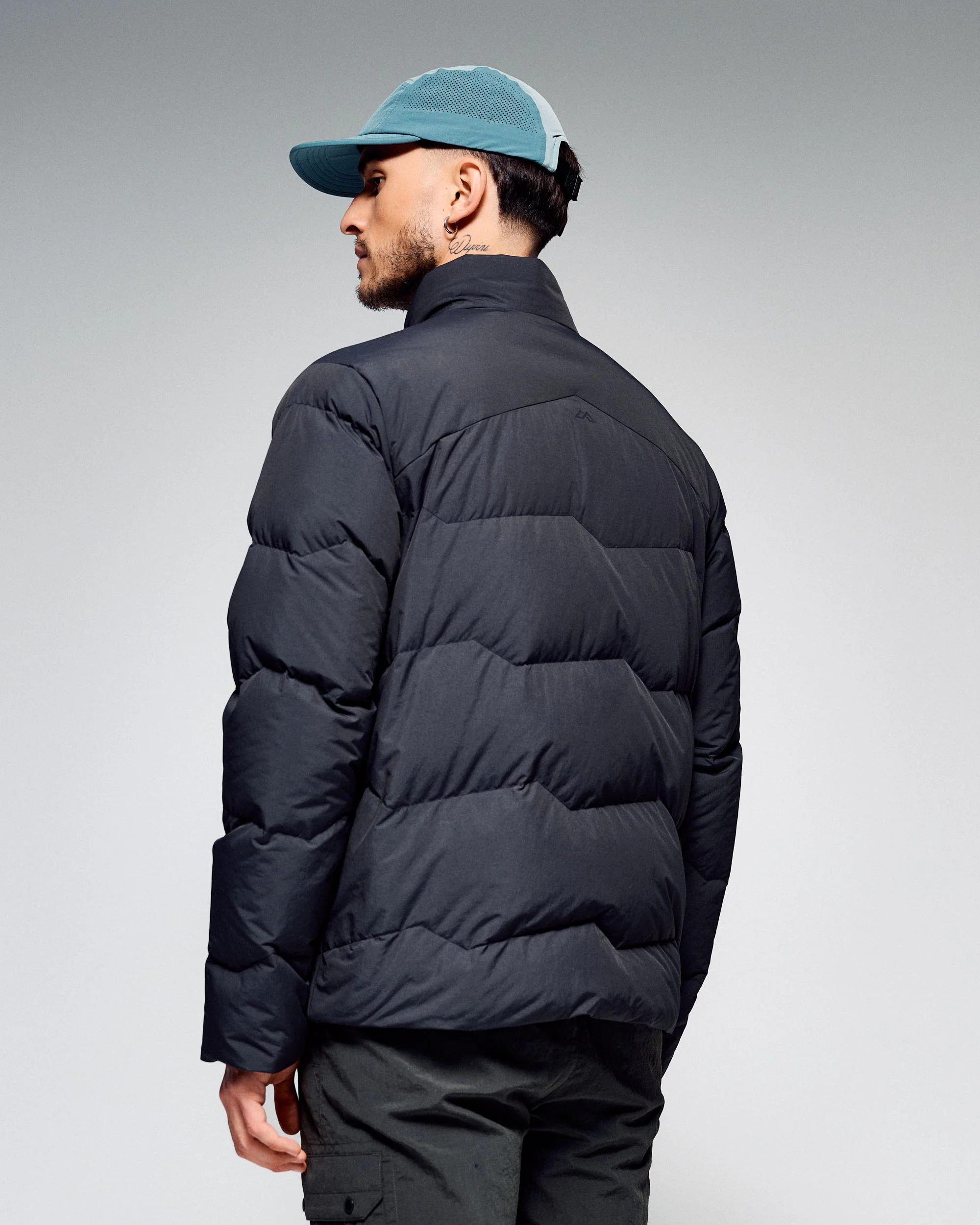 Men's Retreat Down Jacket - Washed Black - Image 6