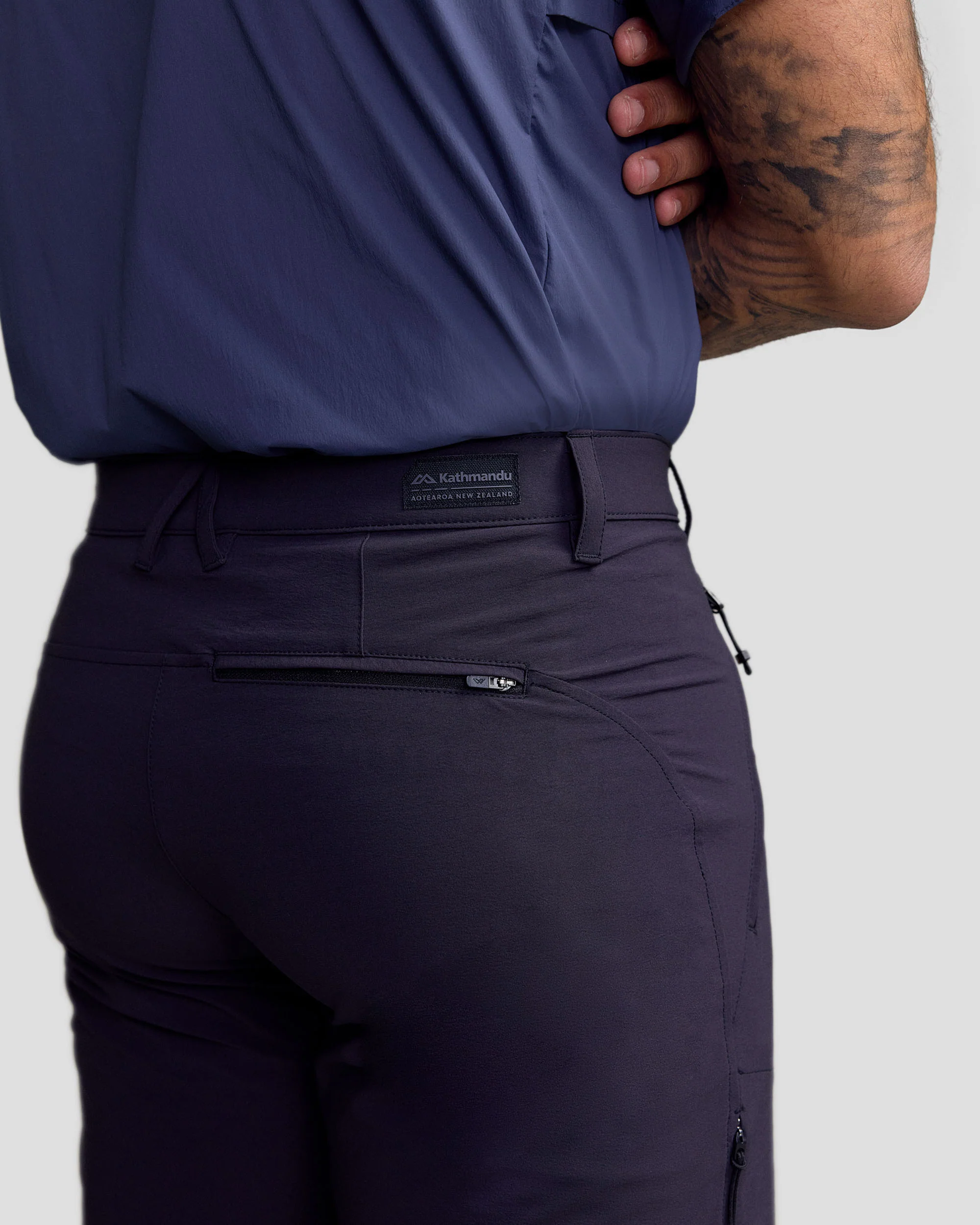 Men’s Ridge 10” Shorts - Black Stingray - Image 5