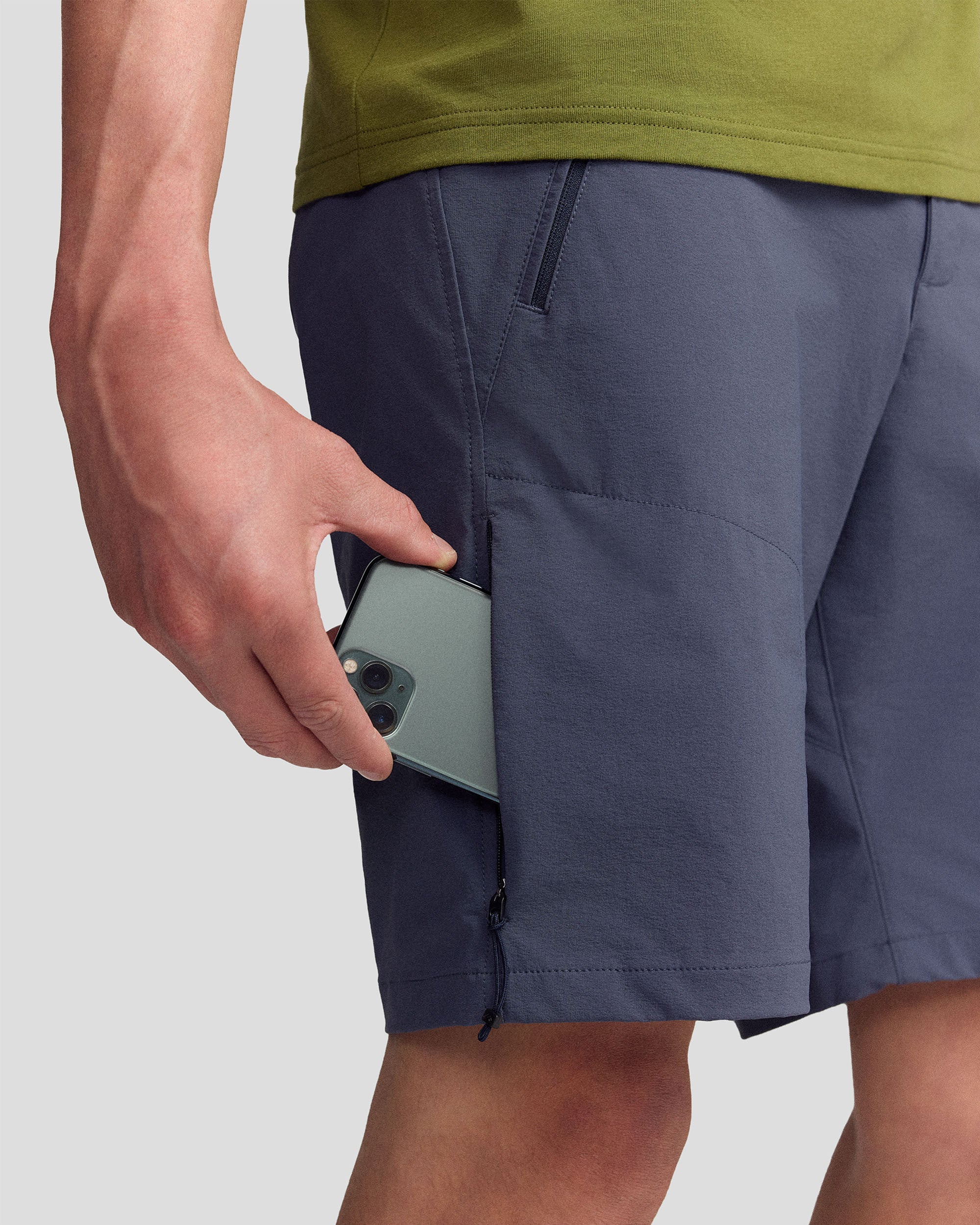 Men’s Ridge 10” Shorts - Mid Navy - Image 5