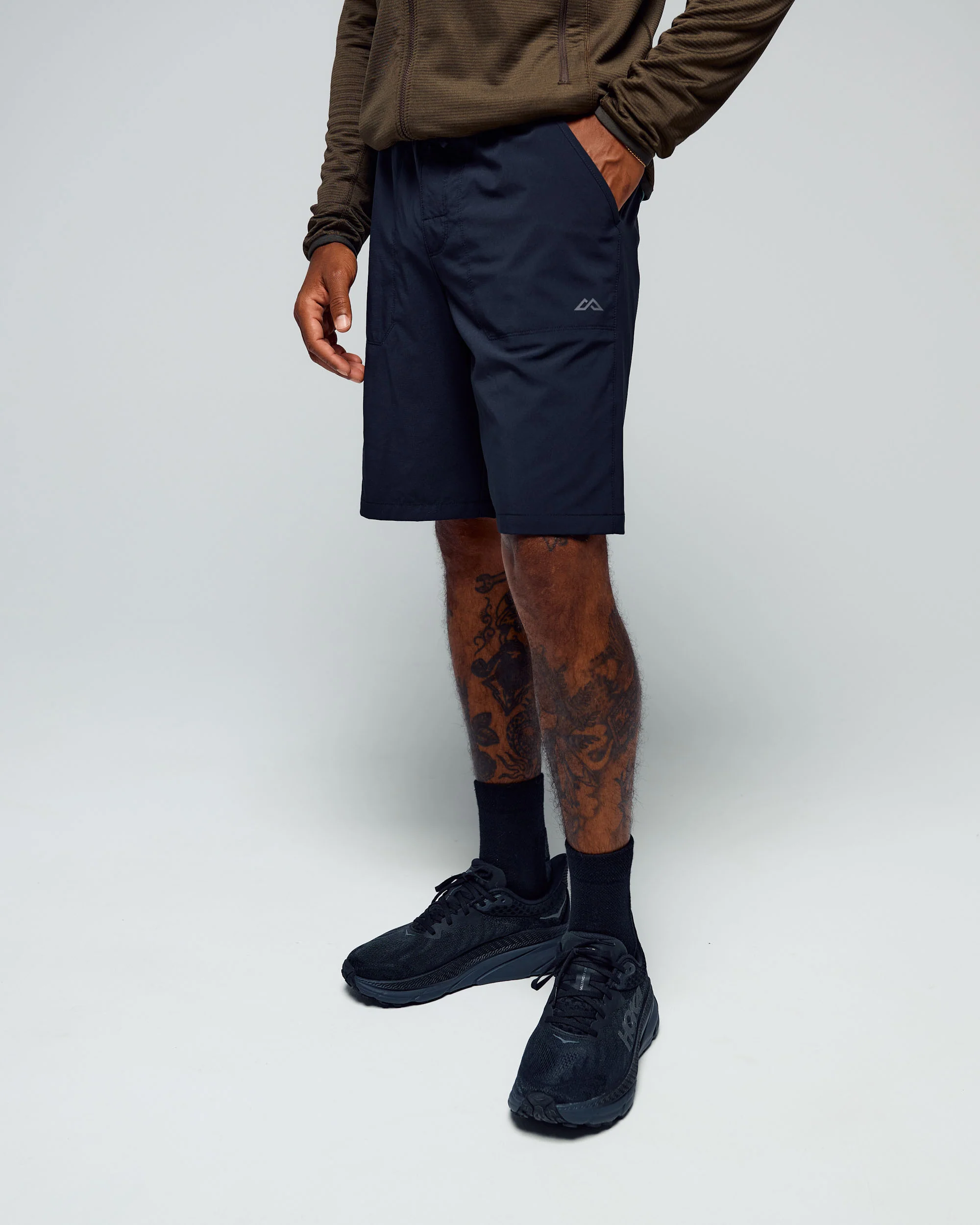 Men’s Trailhead 9” Shorts - Black Stingray - Image 3