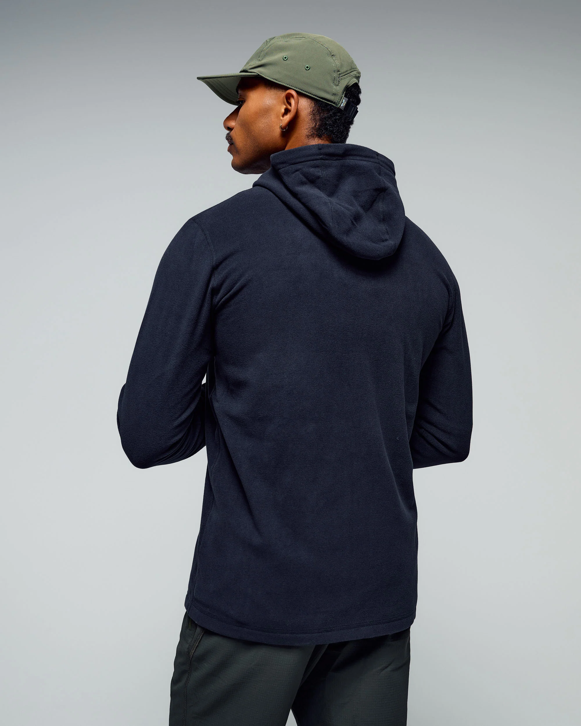 Men's Mt Aspiring Hooded Fleece Jacket  - Black Stingray - Image 4