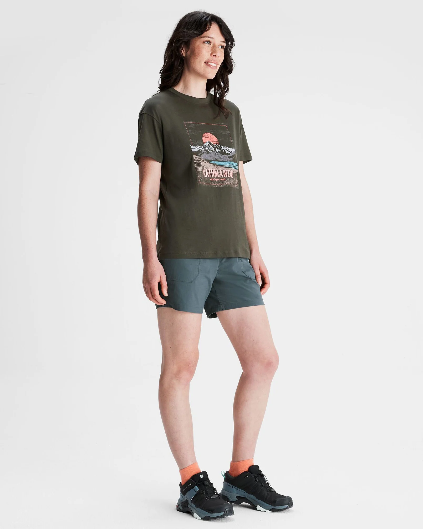 Women's Mt Cook Organic Cotton T-shirt - Dark Moss - Image 2