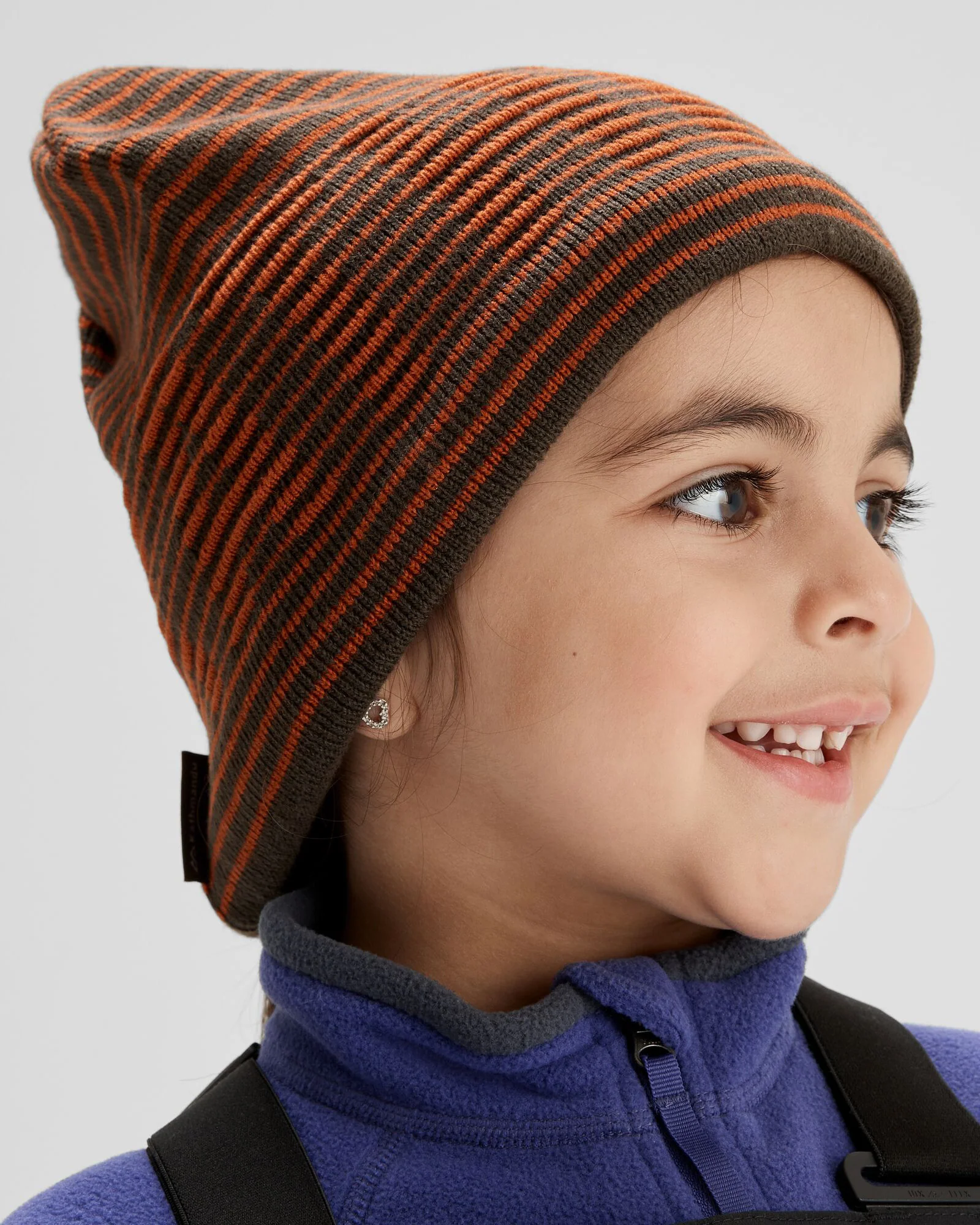 Kids' Poma Beanie - Dark Moss/Red Earth - Image 3